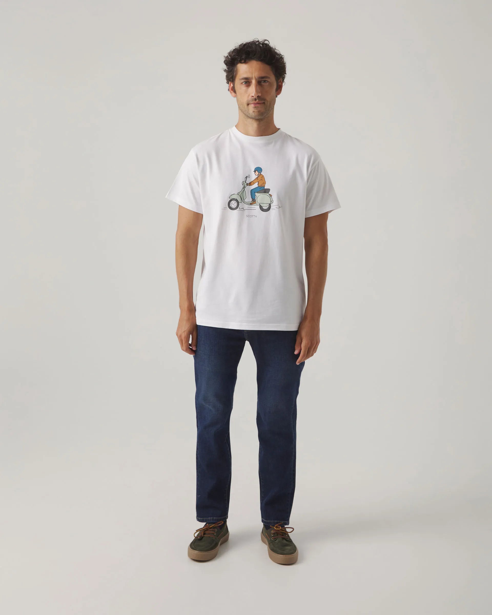 Camiseta blanca con dibujo