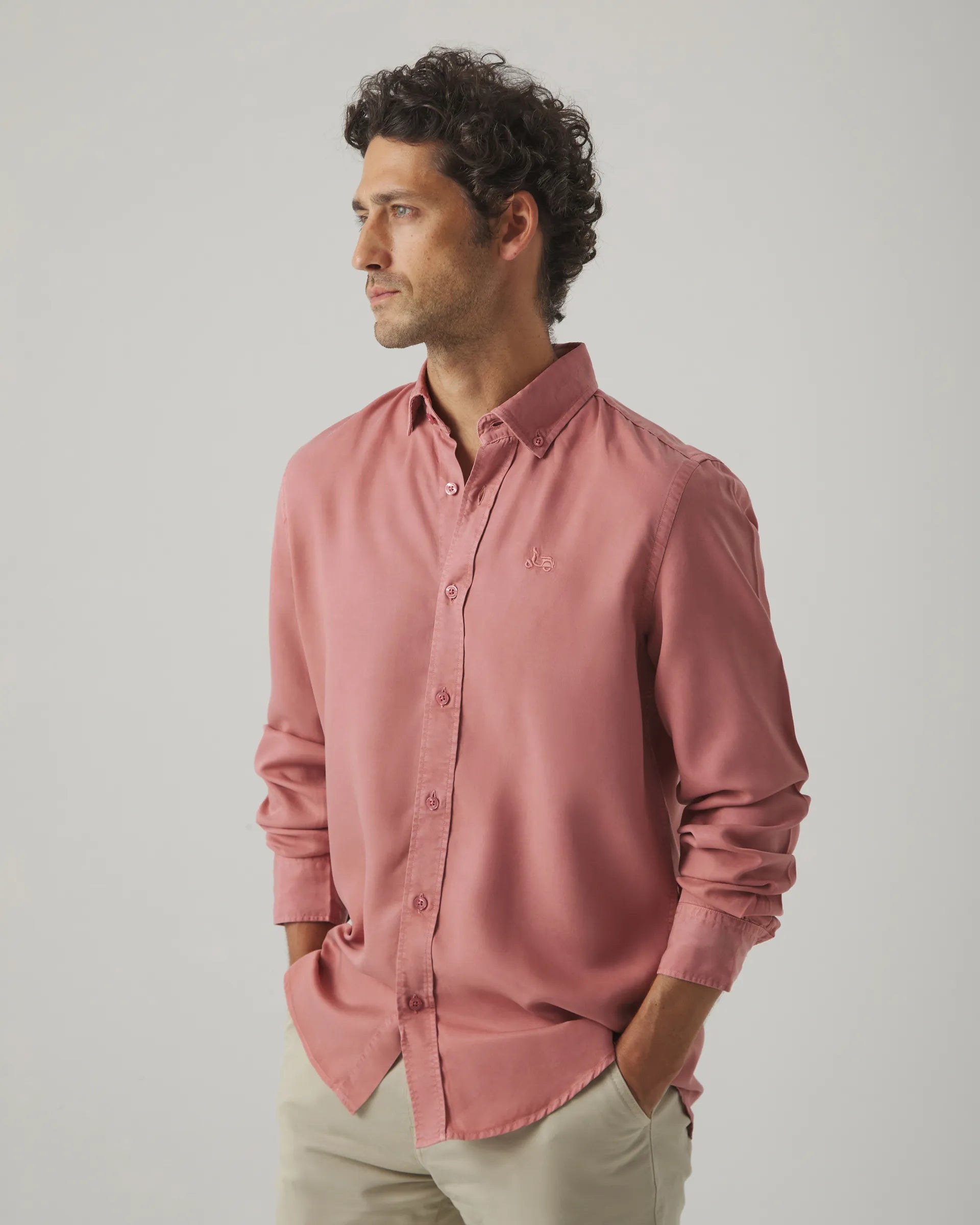Camisa burdeos tencel