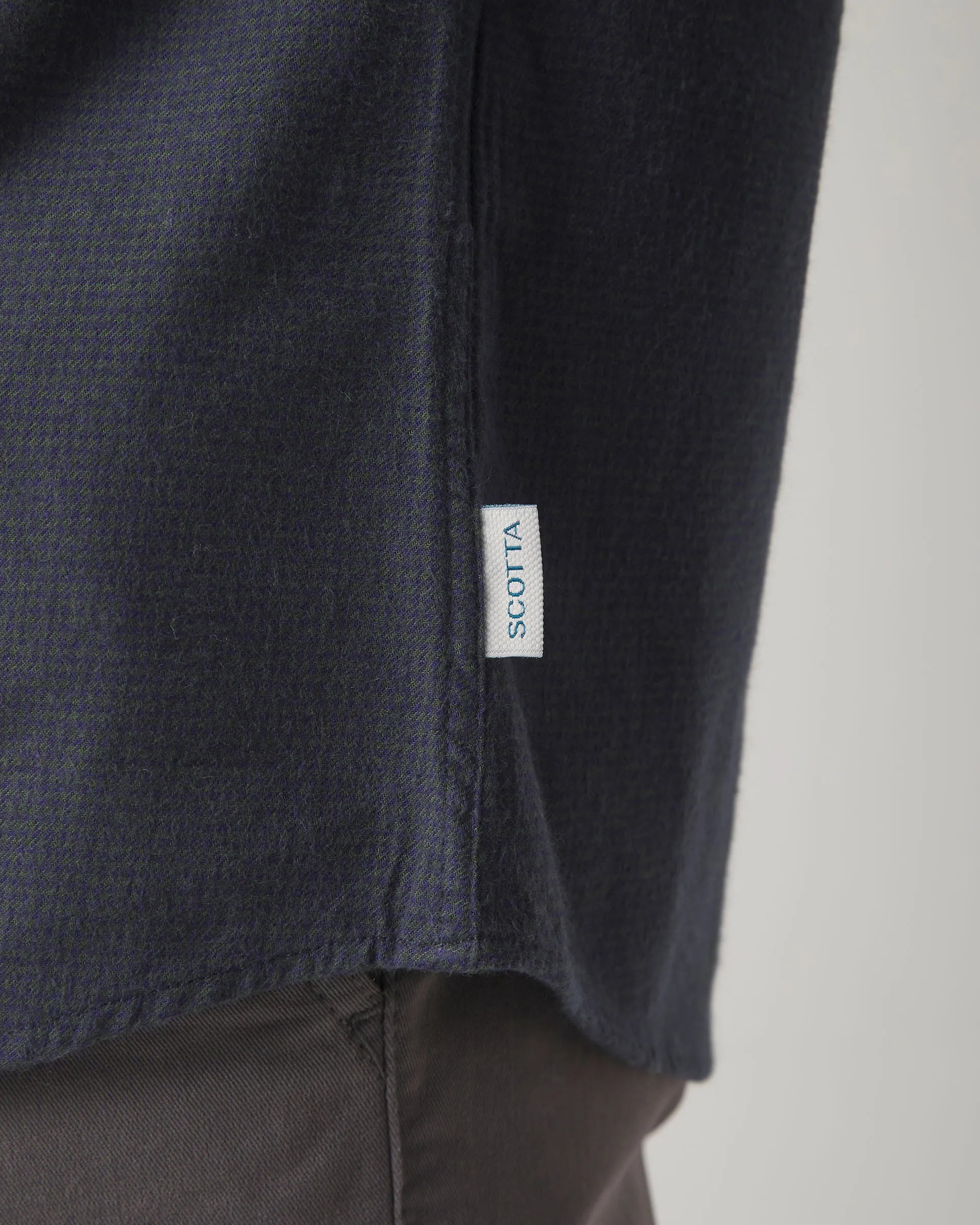 Camisa de pata de gallo azul marino