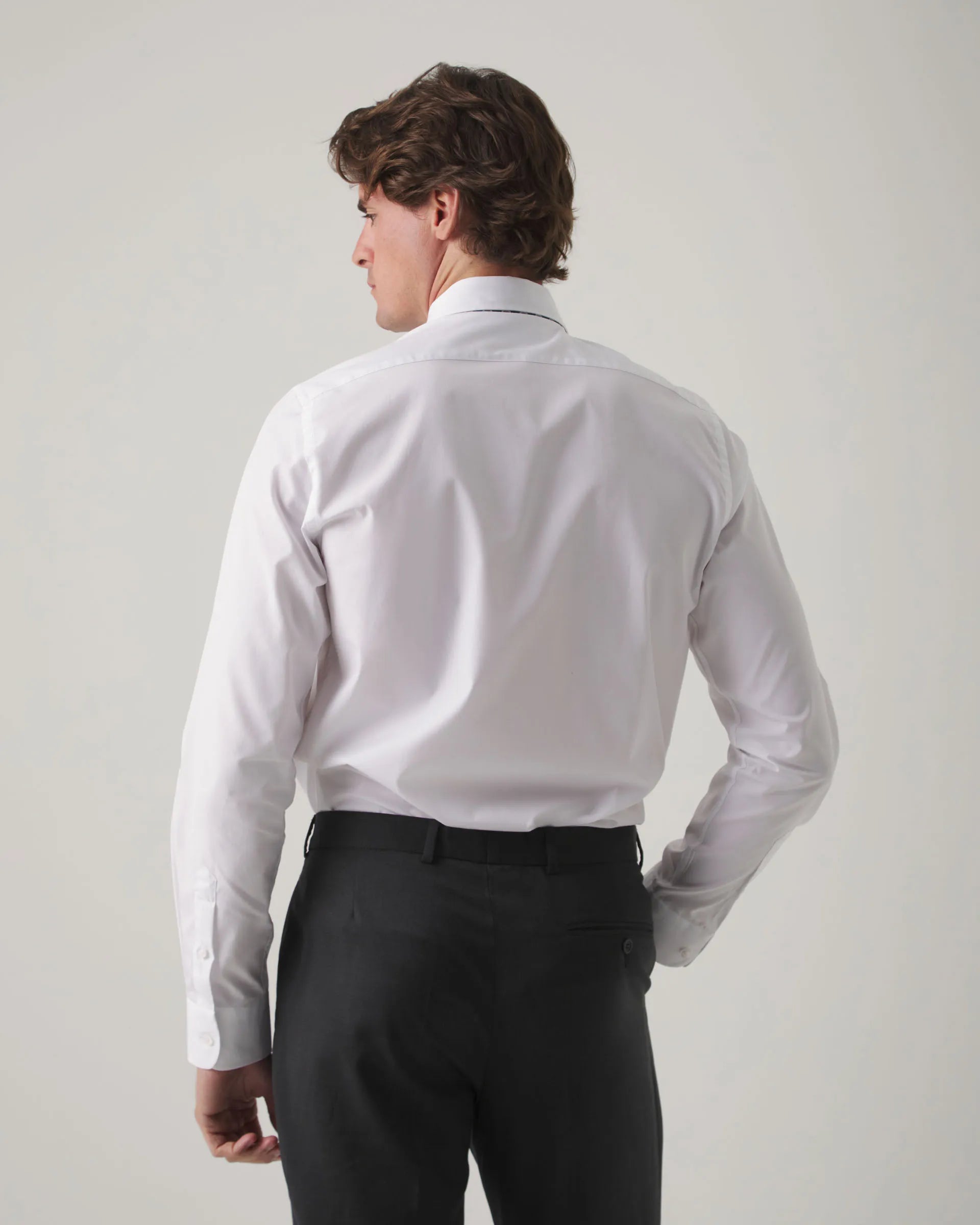 Camisa clásica blanca