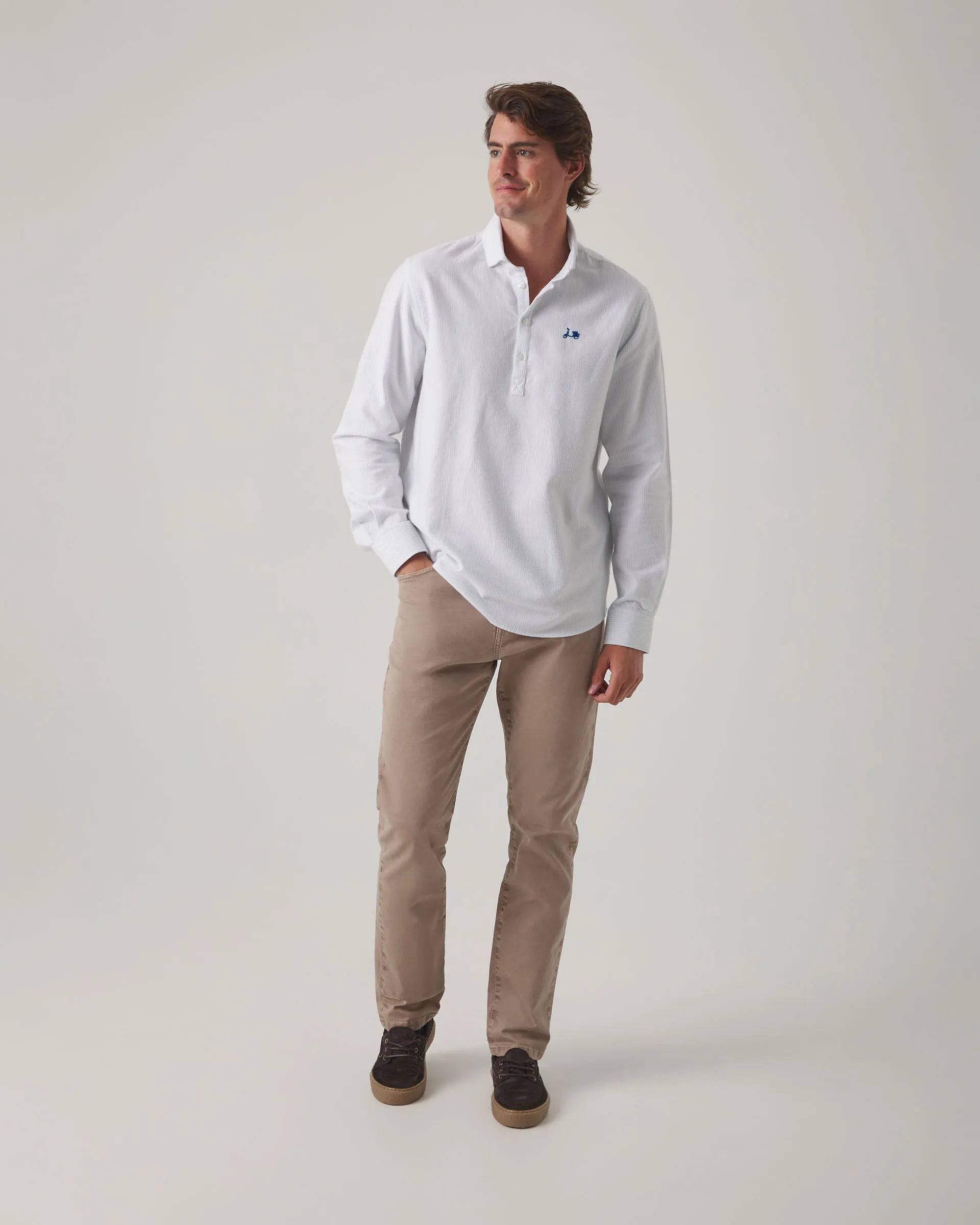 Camisa polera de rayas azul