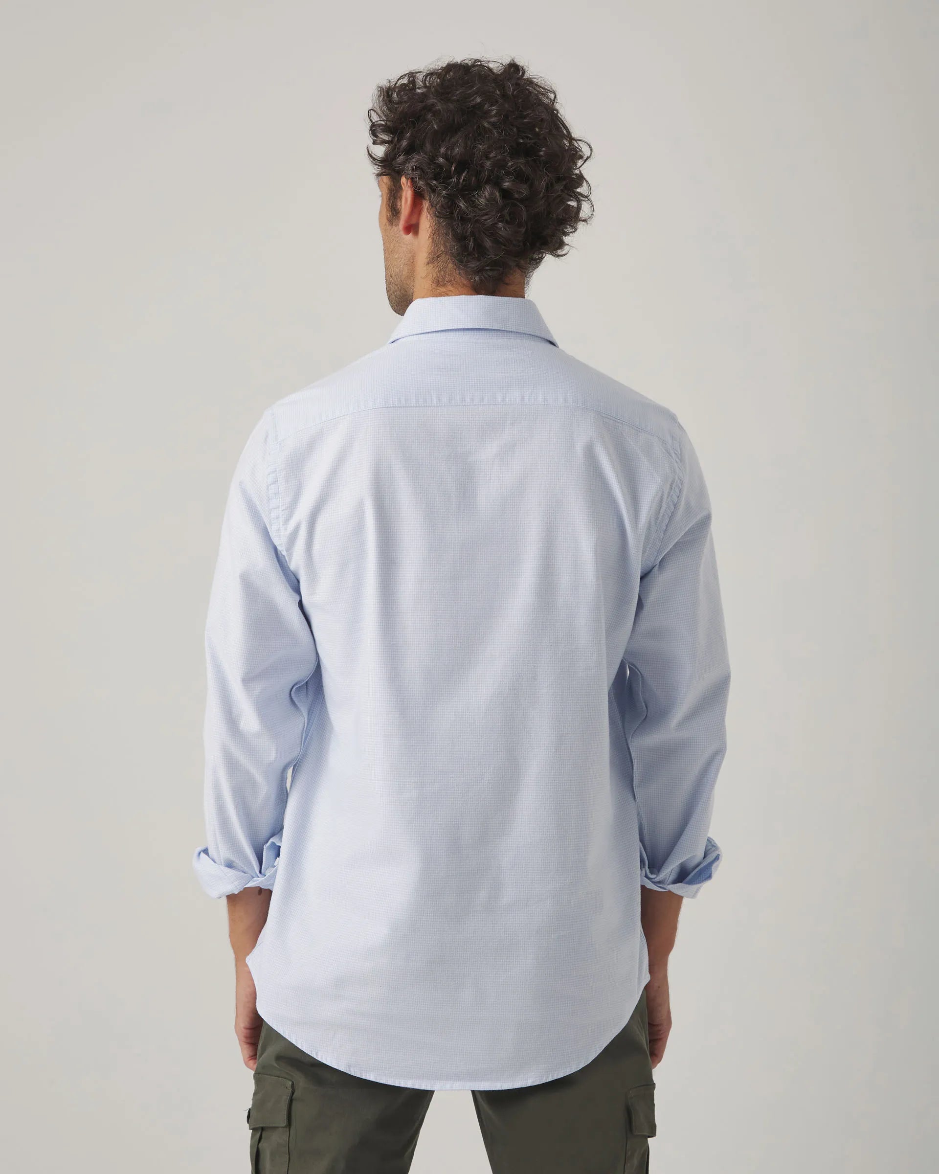 Camisa polera con estampado de pata de gallo