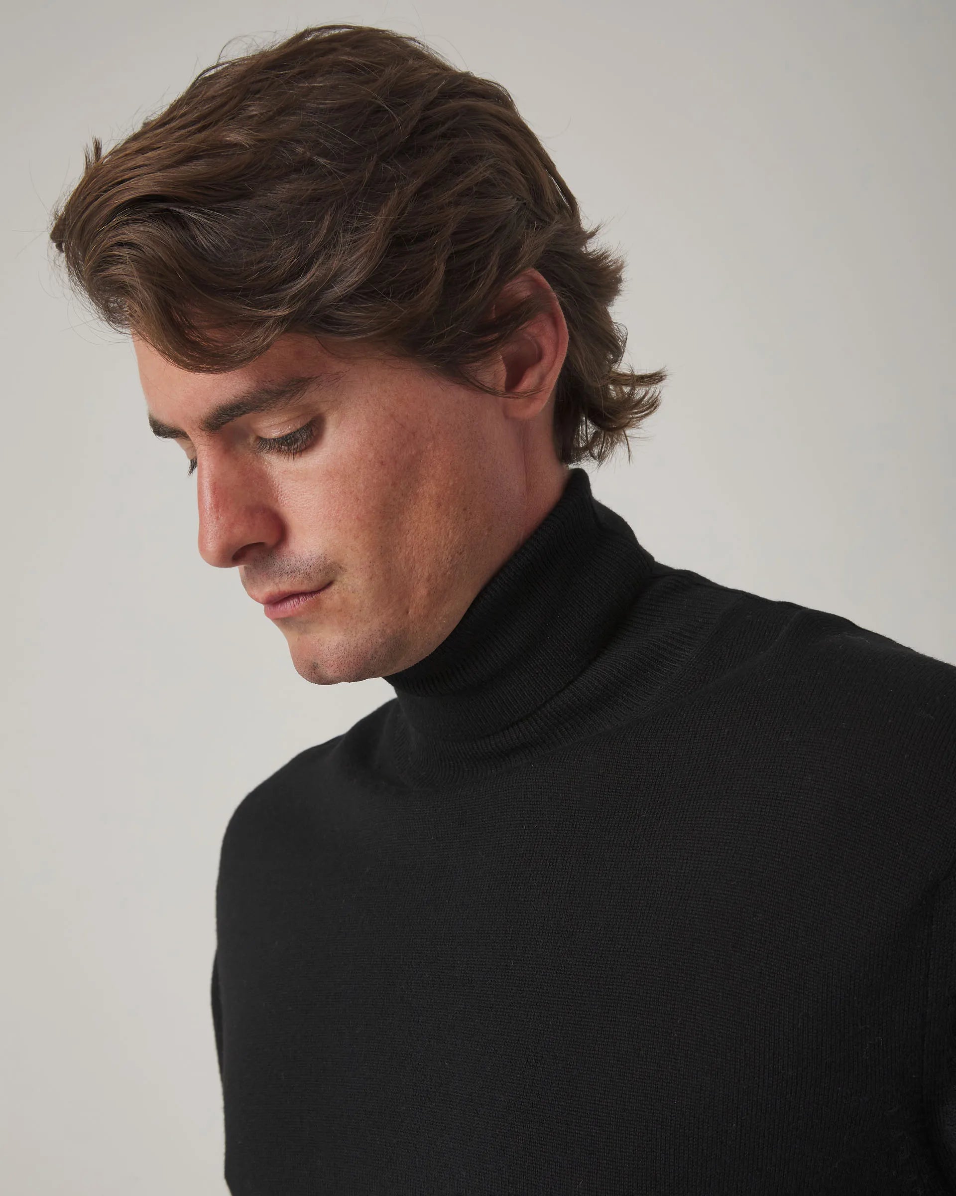 Jersey de cuello alto negro