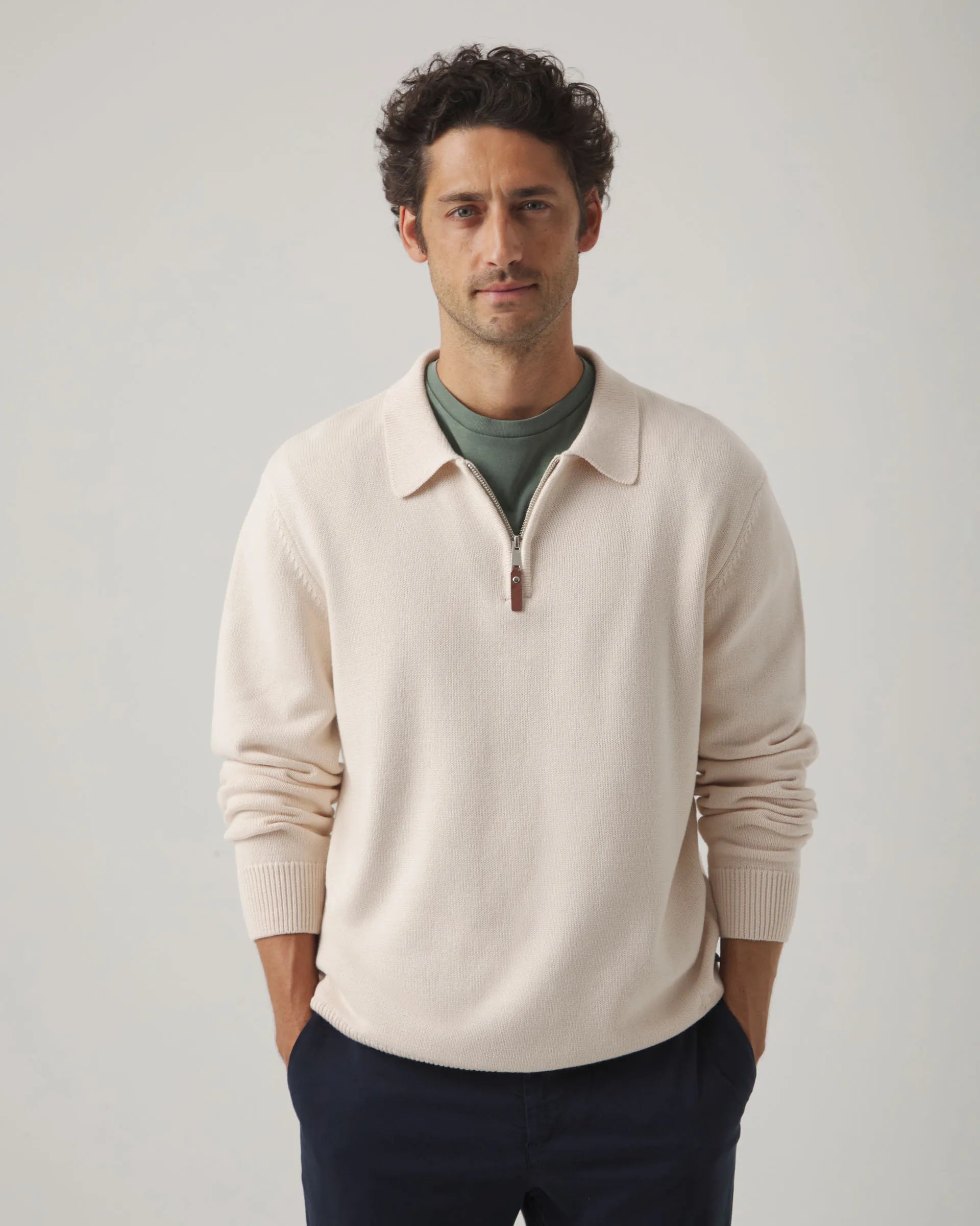 Jersey con cremallera beige