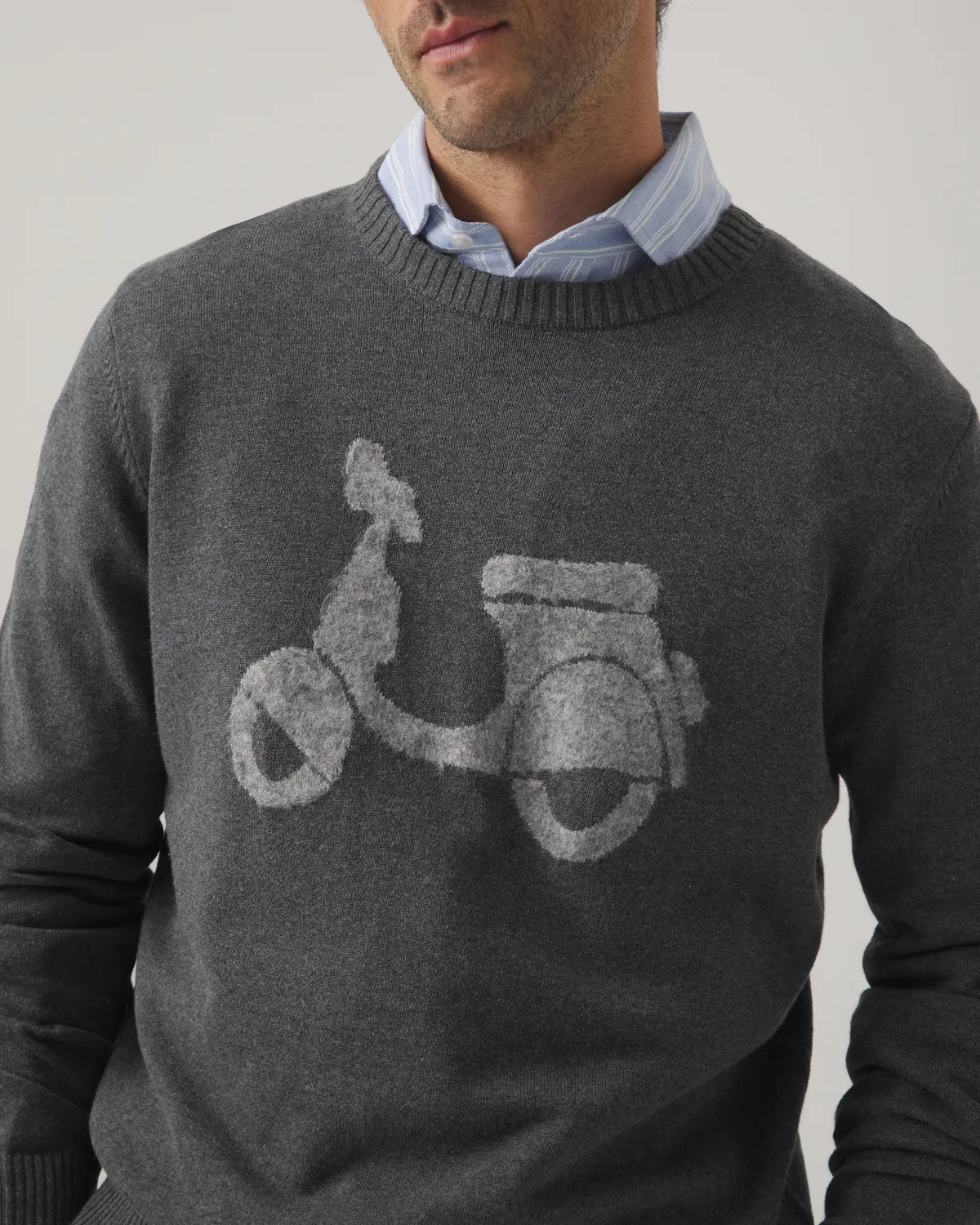 Jersey gris con moto