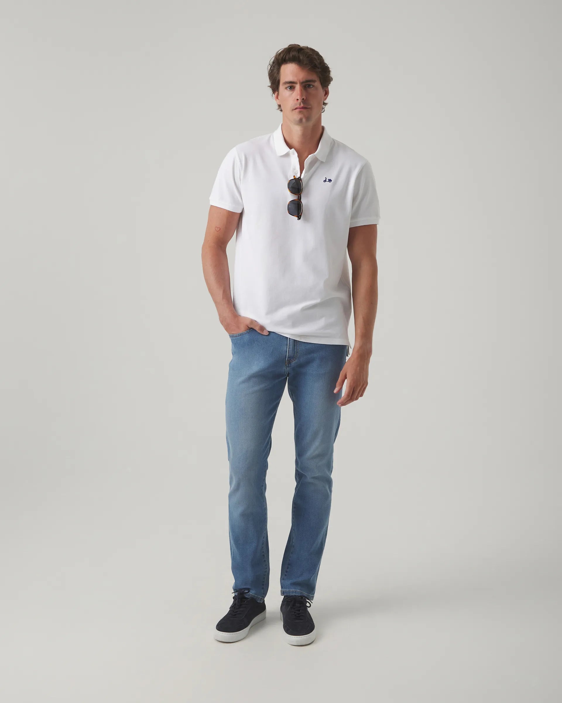 Polo básico blanco hombre