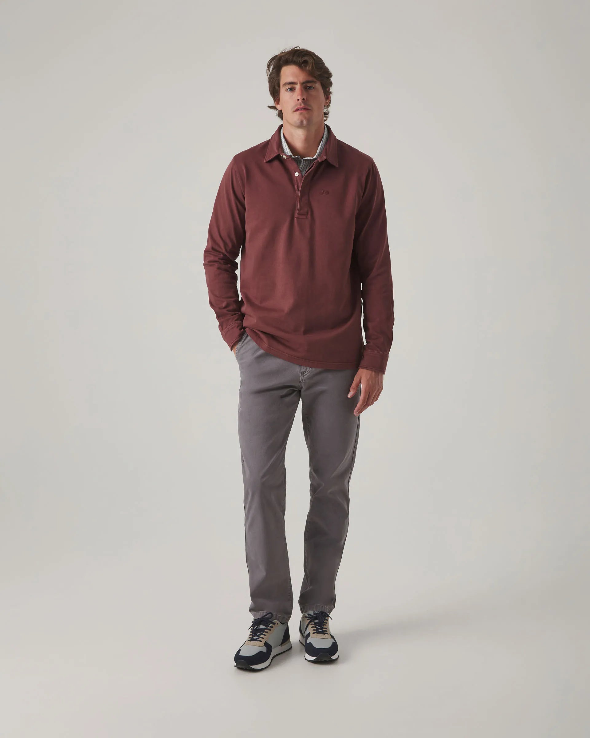 Polo liso burdeos manga larga