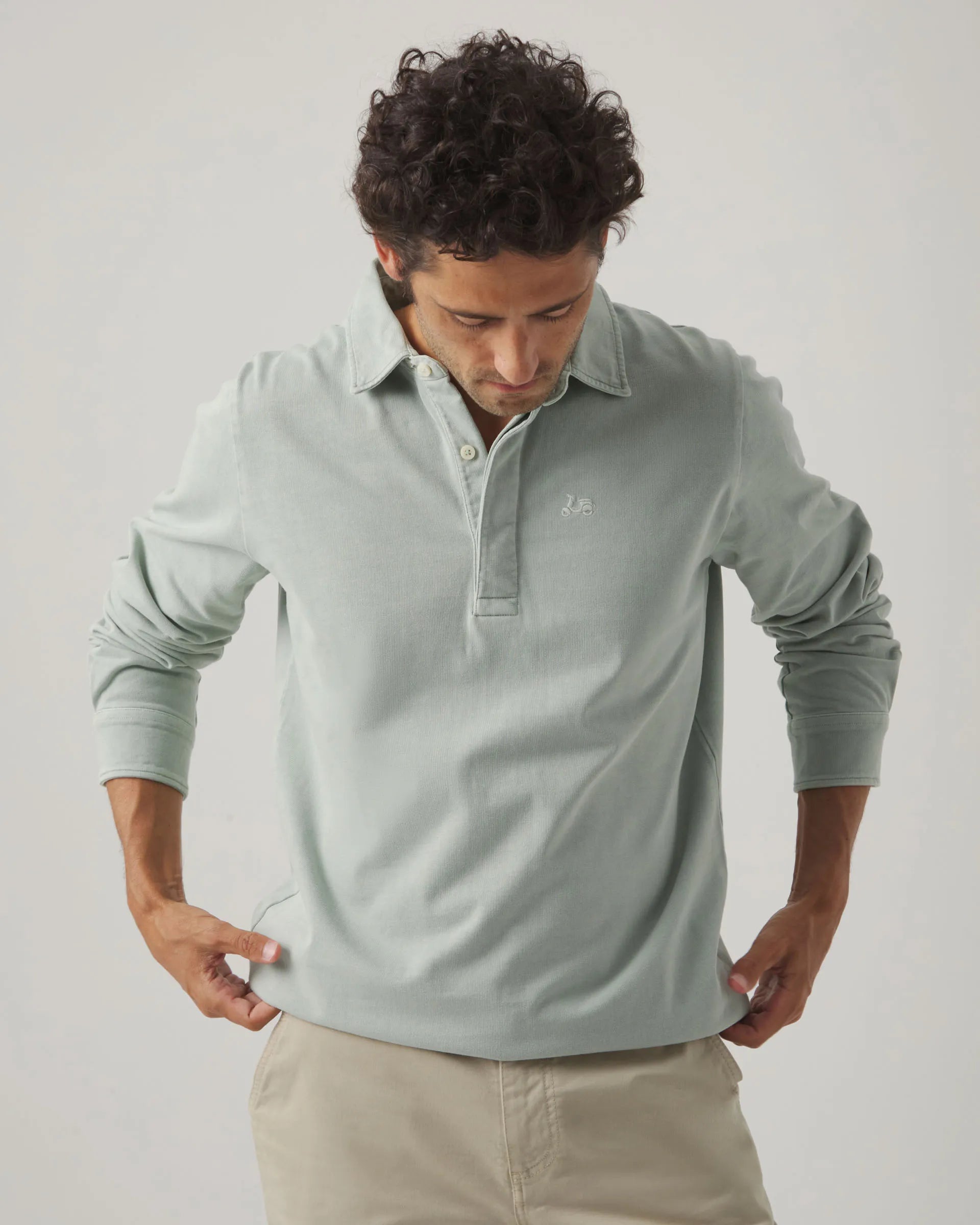 Polo de manga larga azul