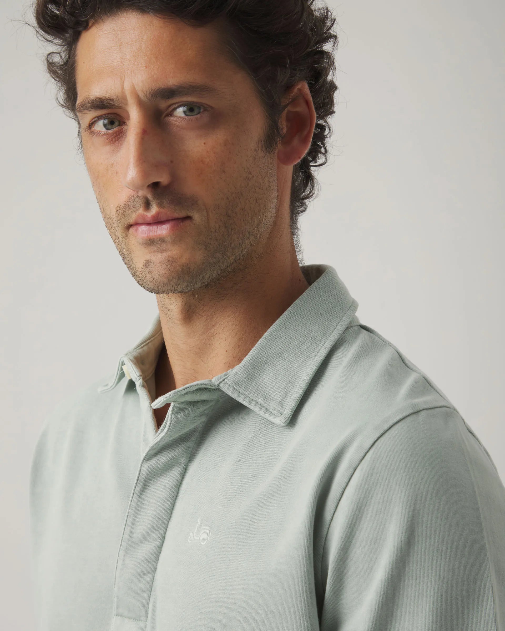 Polo de manga larga azul