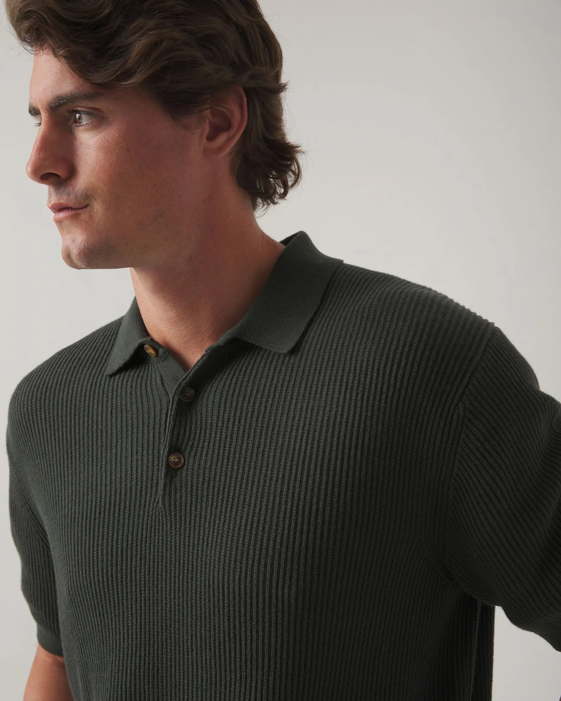 Polo de punto liso verde