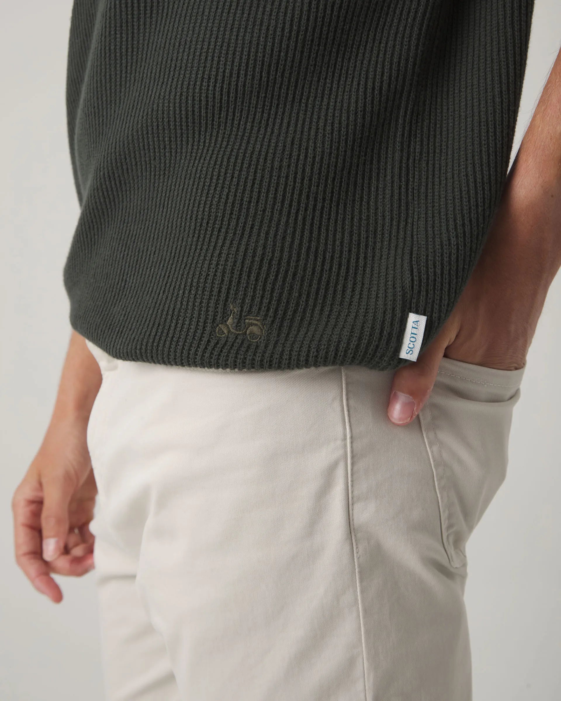 Polo de punto liso verde