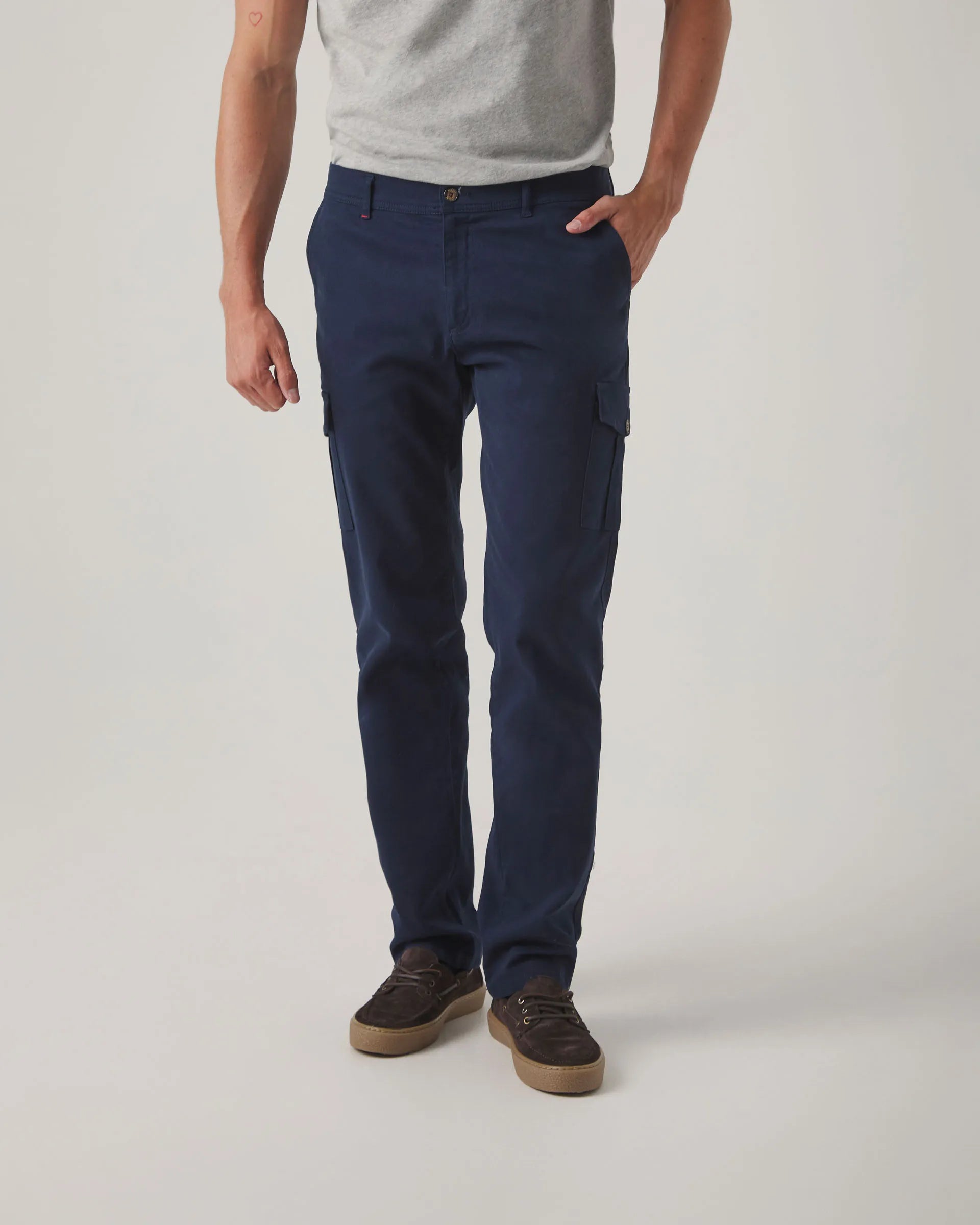 Pantalón cargo azul marino