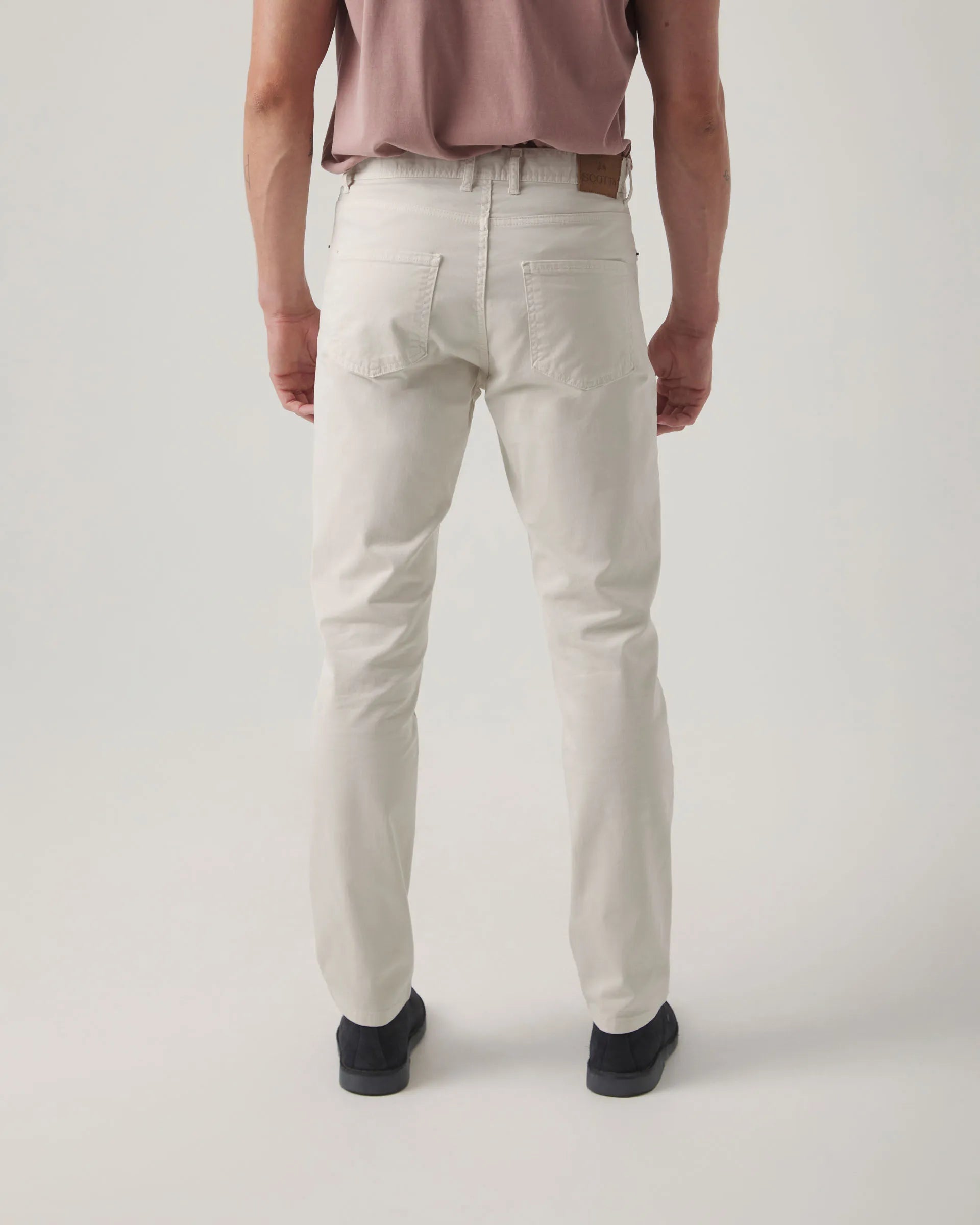 Pantalón vaquero beige