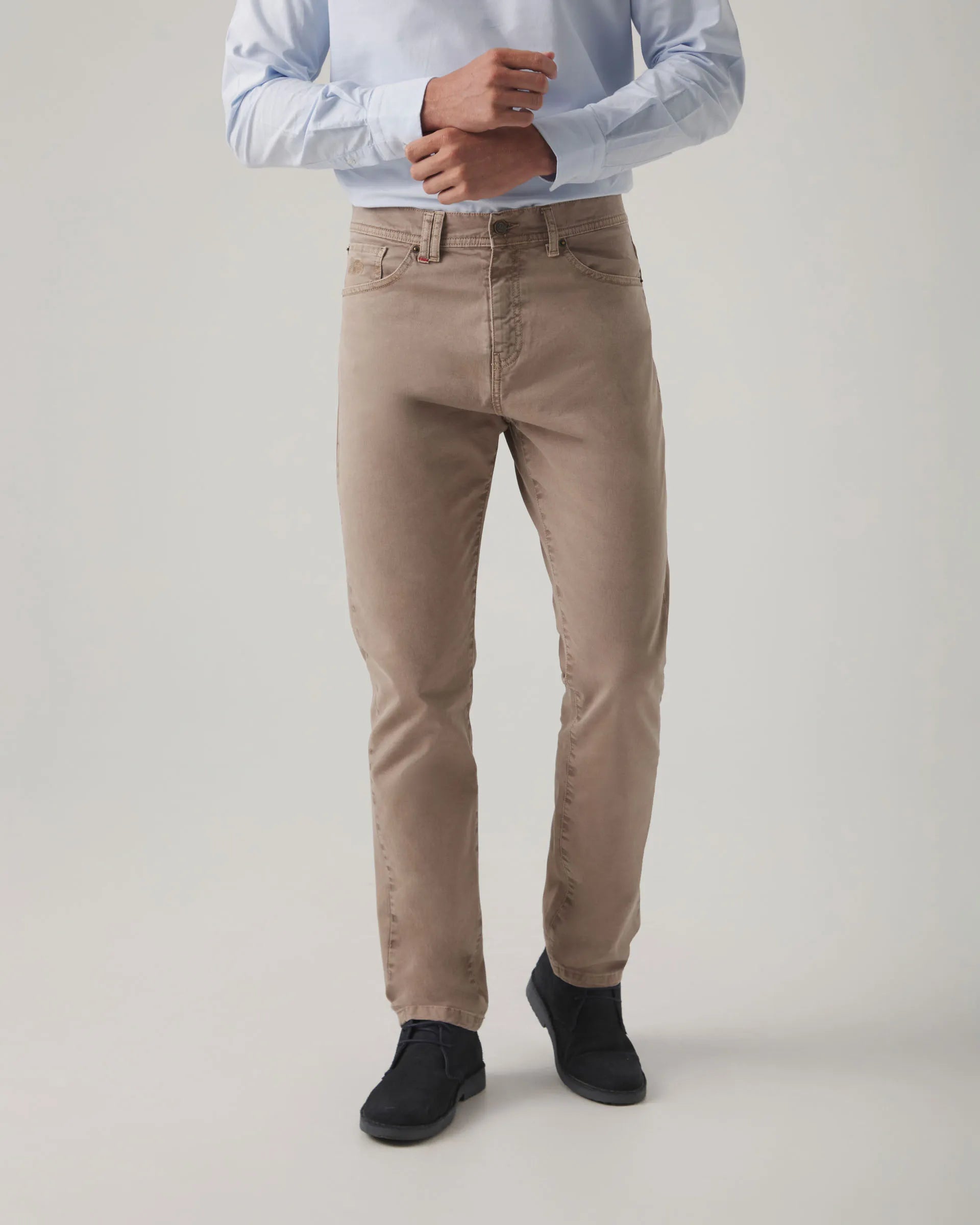 Pantalón vaquero marrón