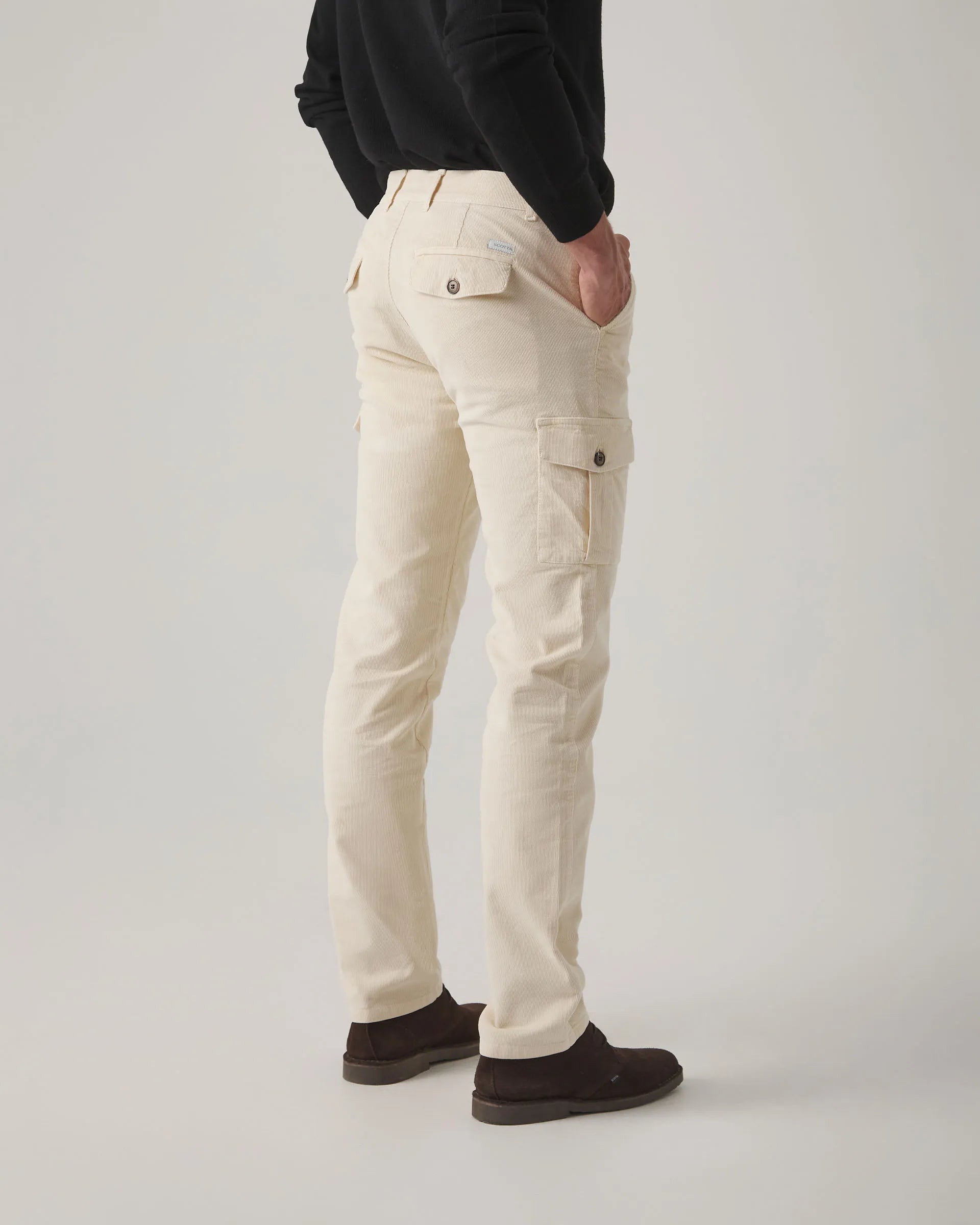 Pantalón brando cargo wood beige