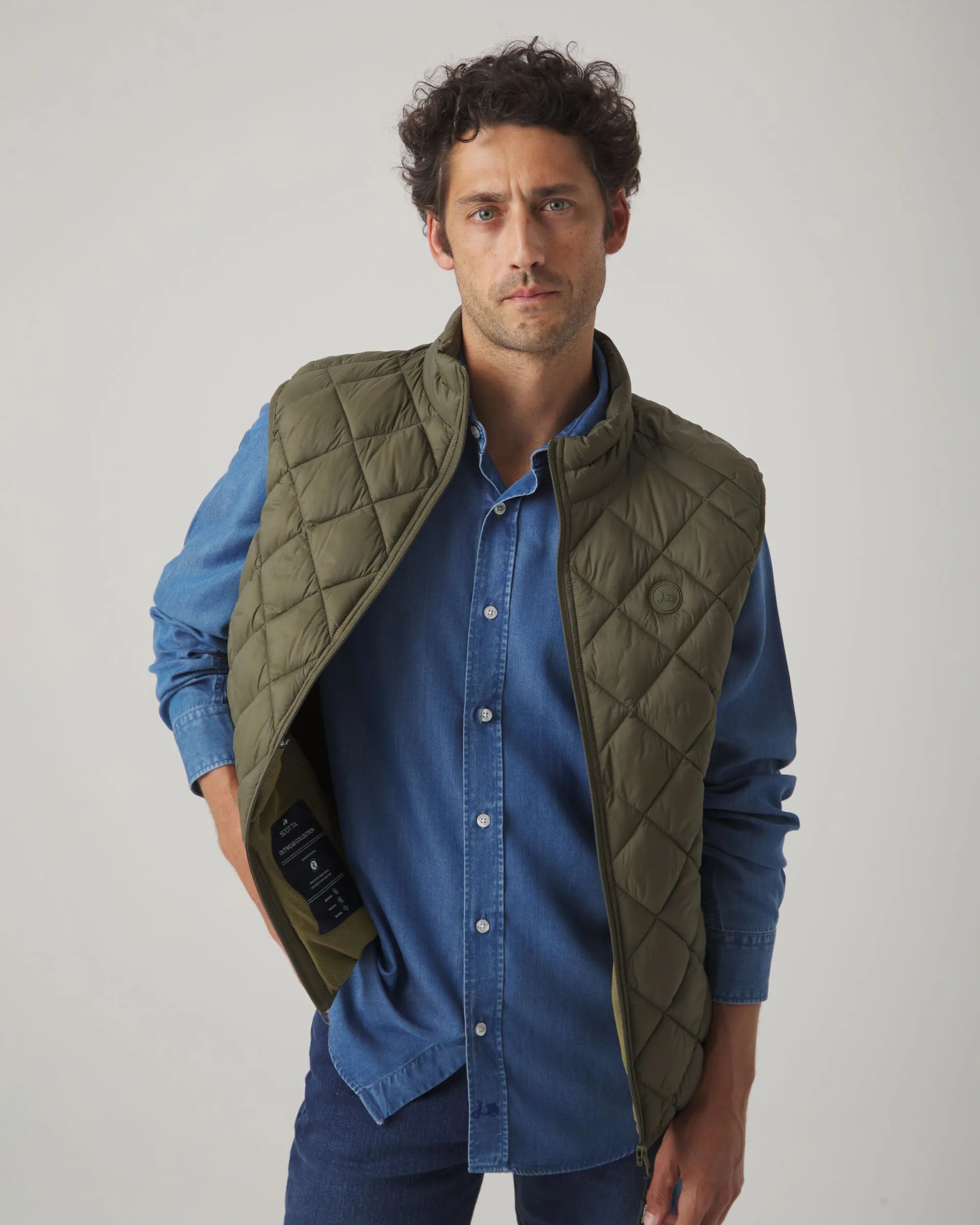 Chaleco verde acolchado