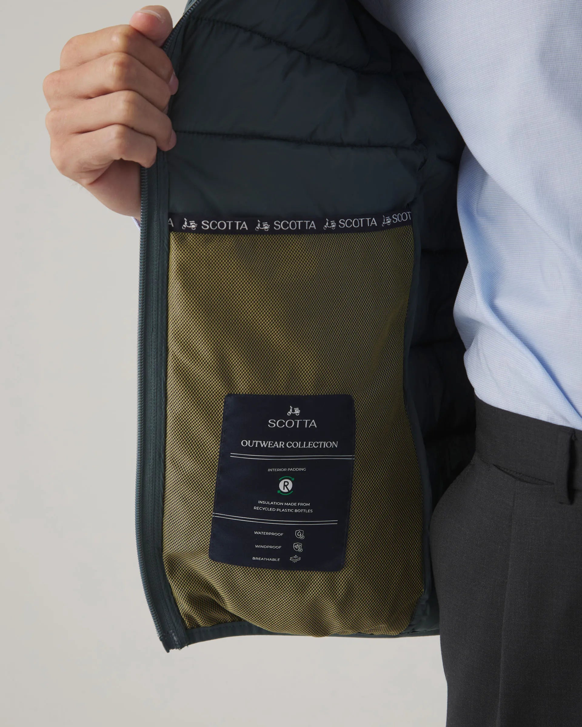 Chaleco azul acolchado