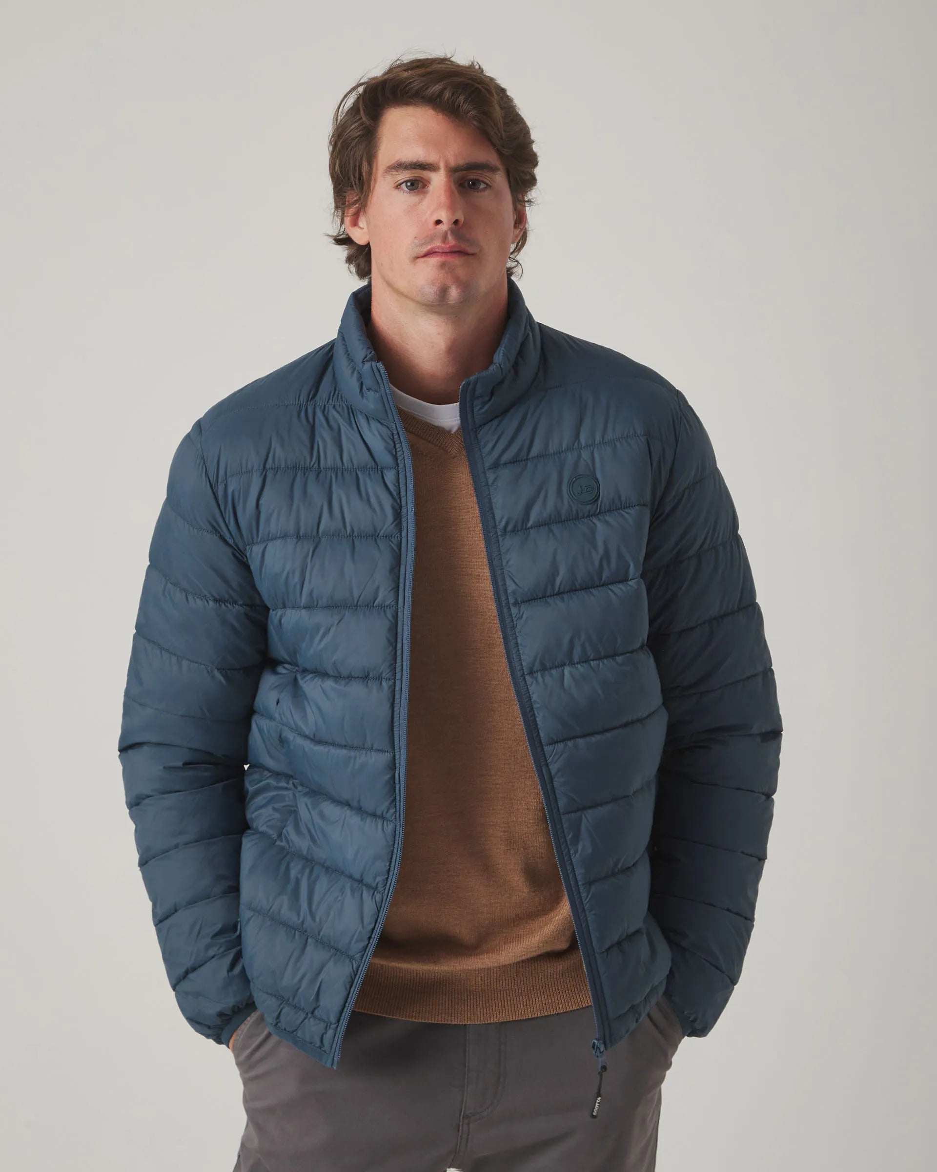 Chaqueta azul acolchada