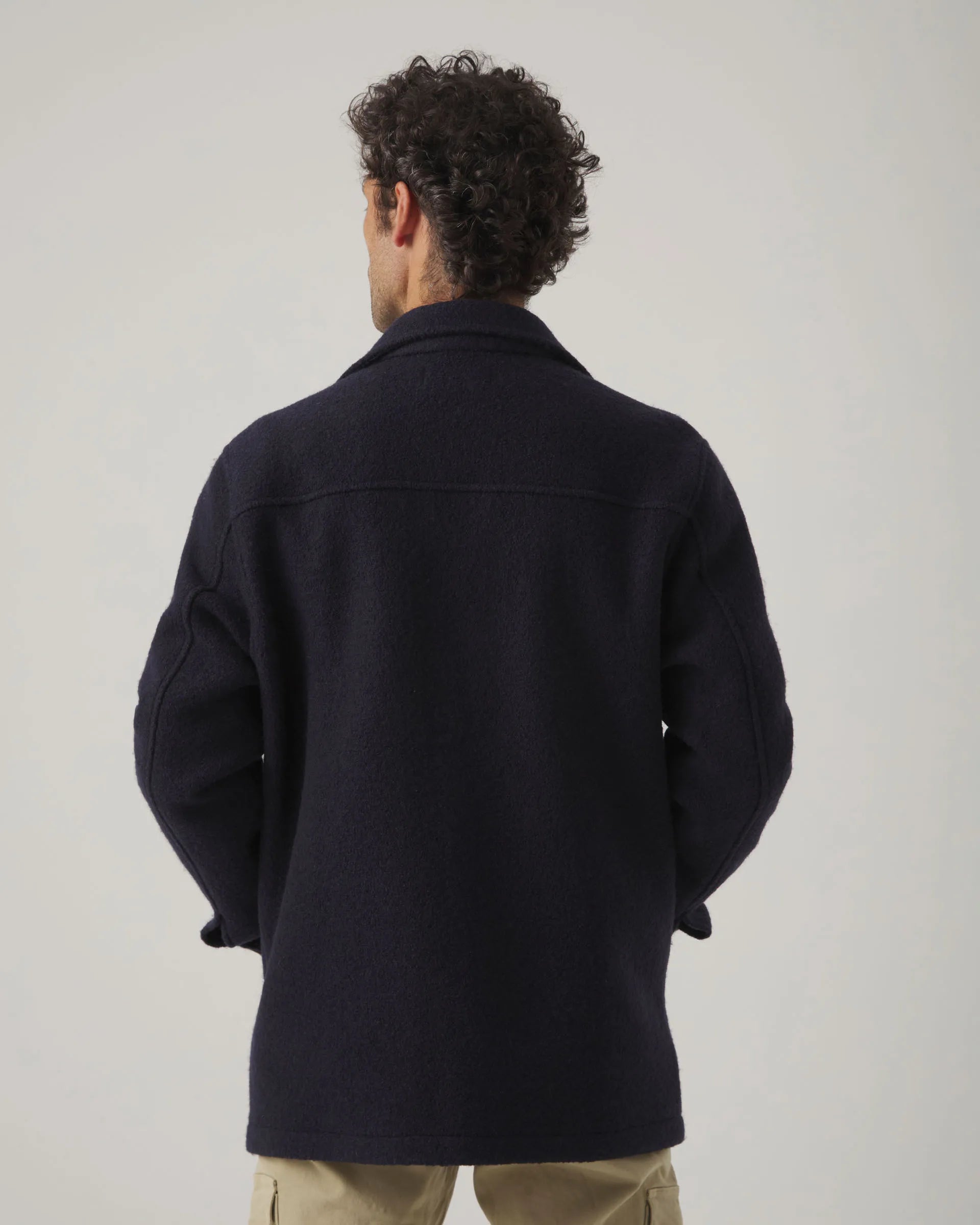 Chaqueta de lana azul marino