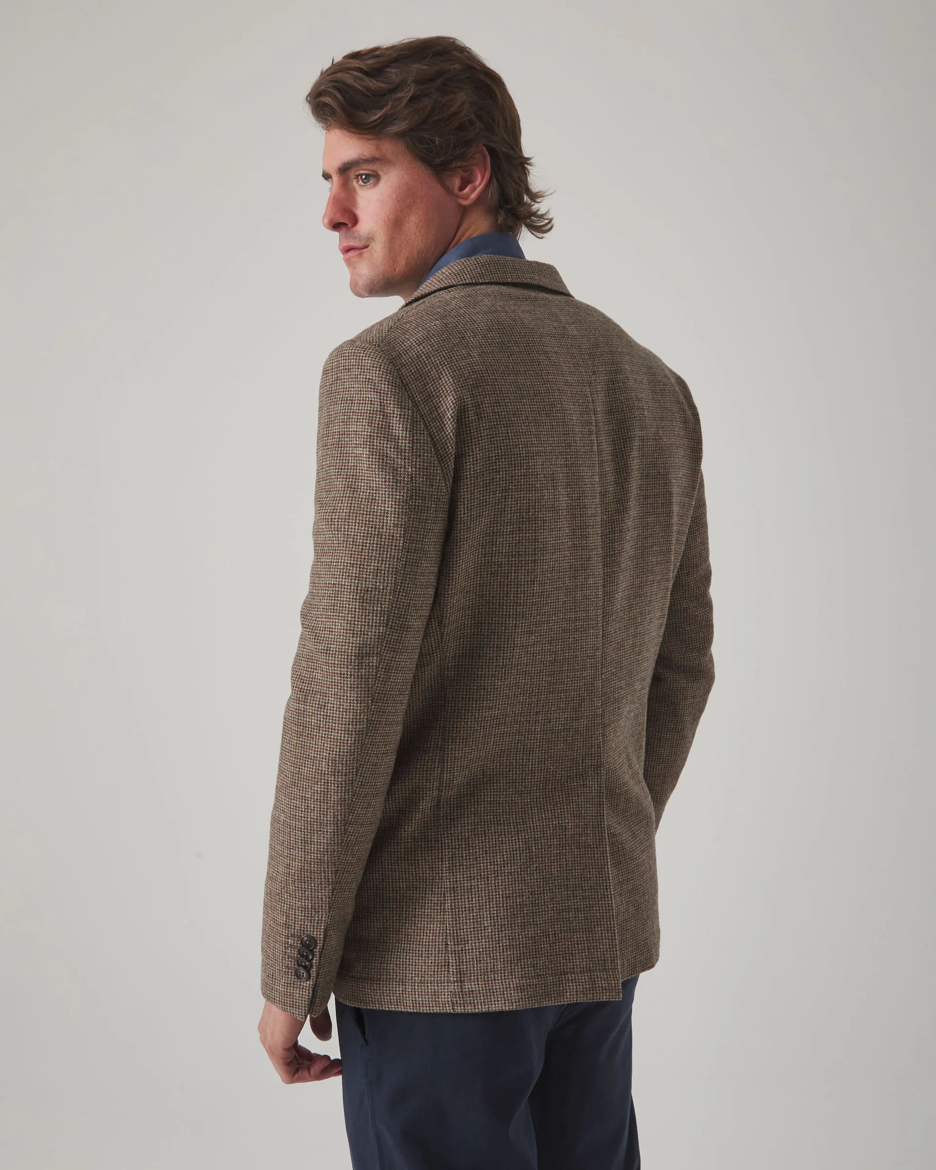 Americana de lana marrón pata de gallo