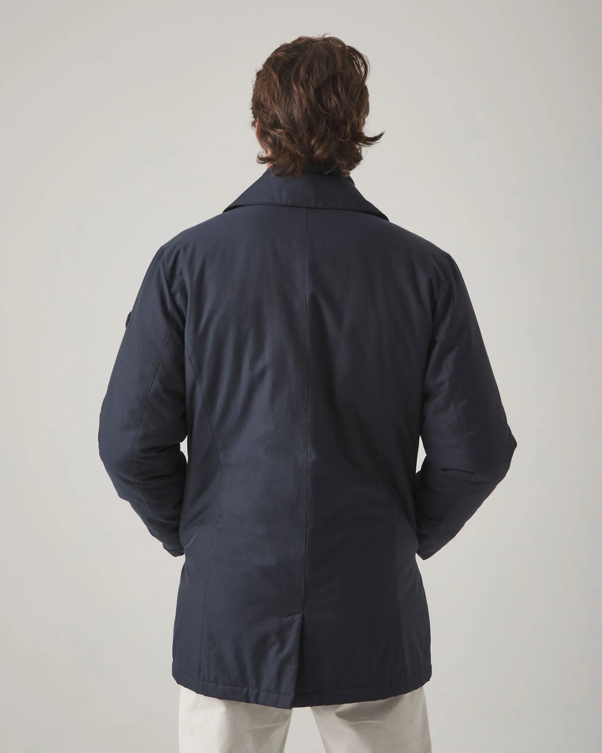 Parka ligera azul marino