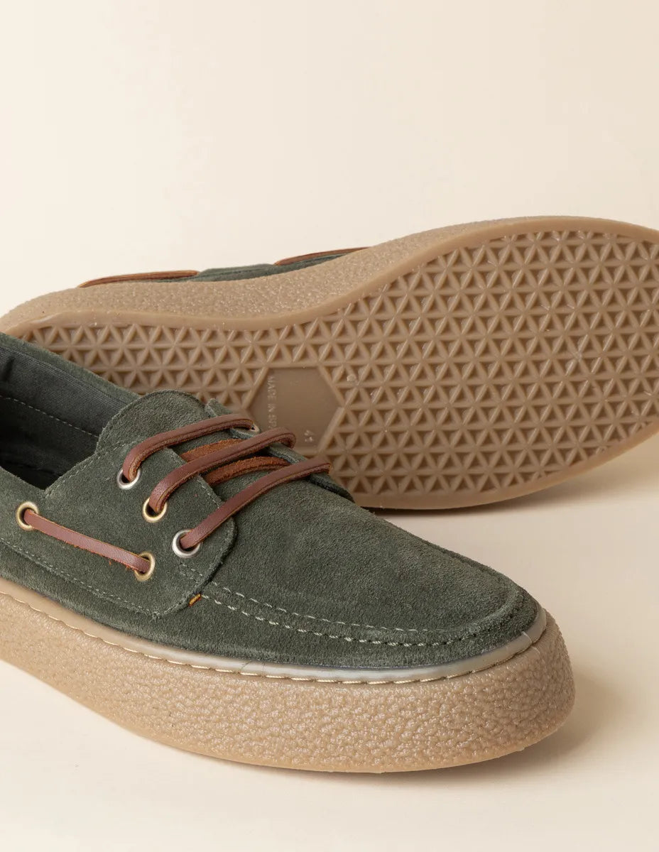 Zapatos náuticos en verde