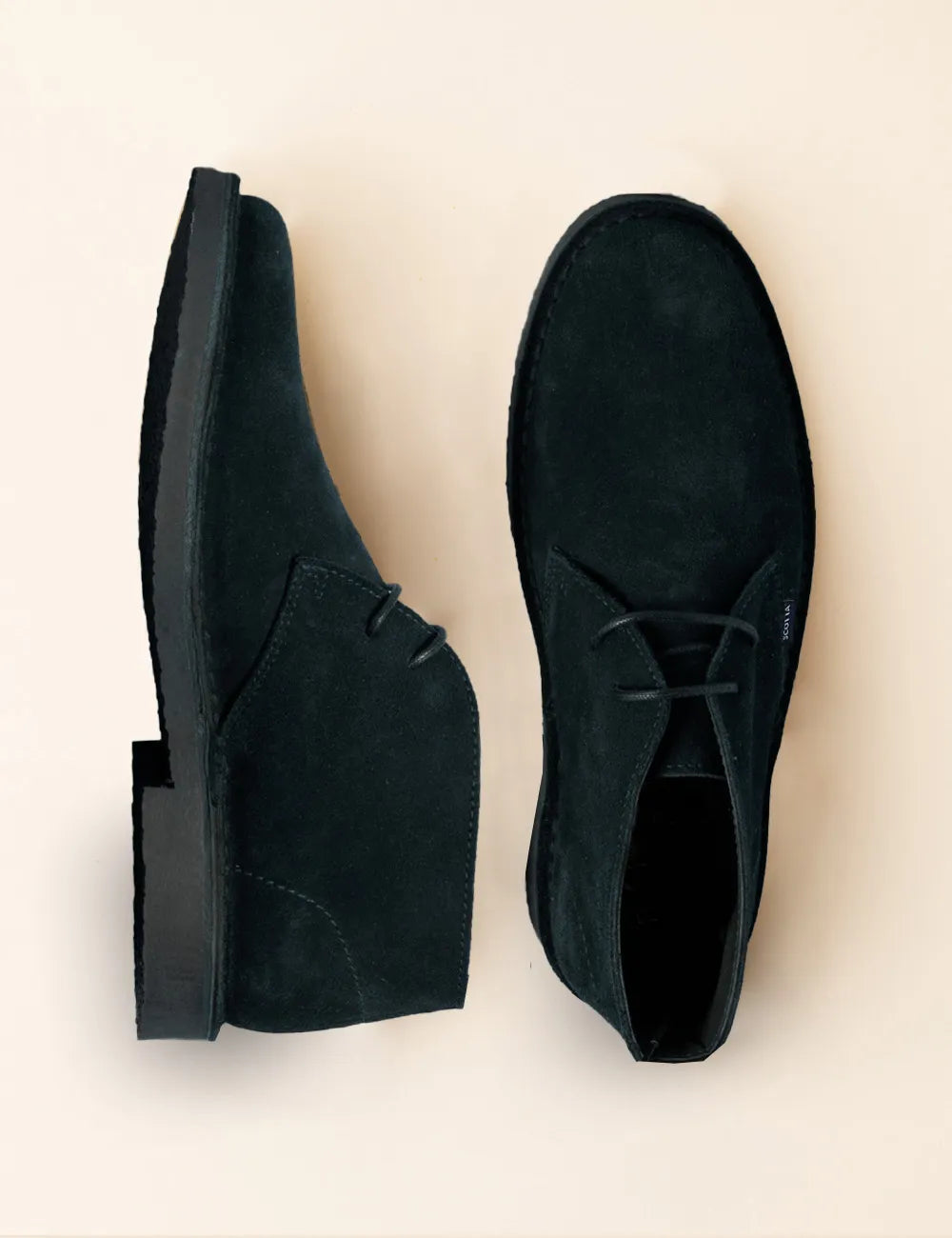 Botas de serraje marino