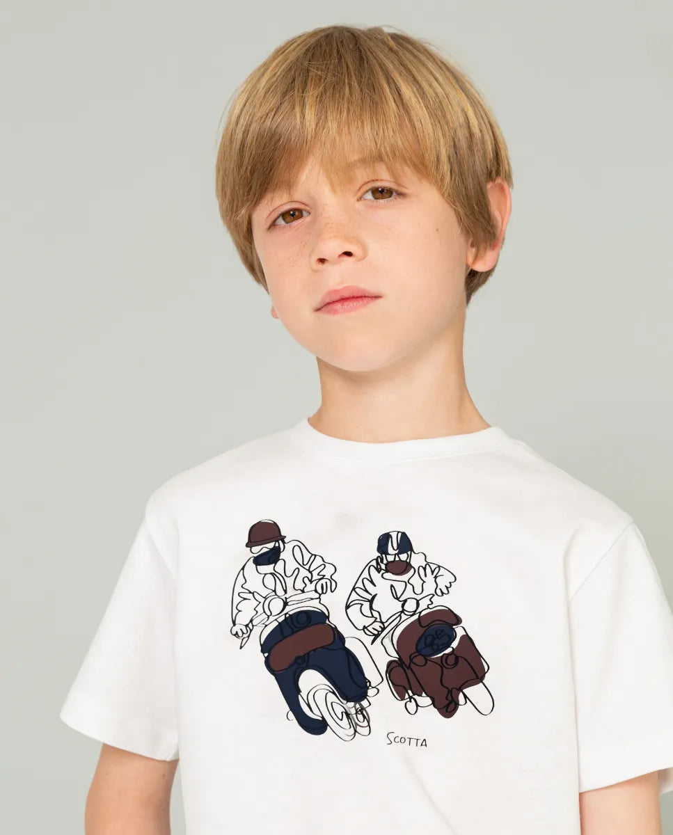 Camiseta blanca con dibujo niño