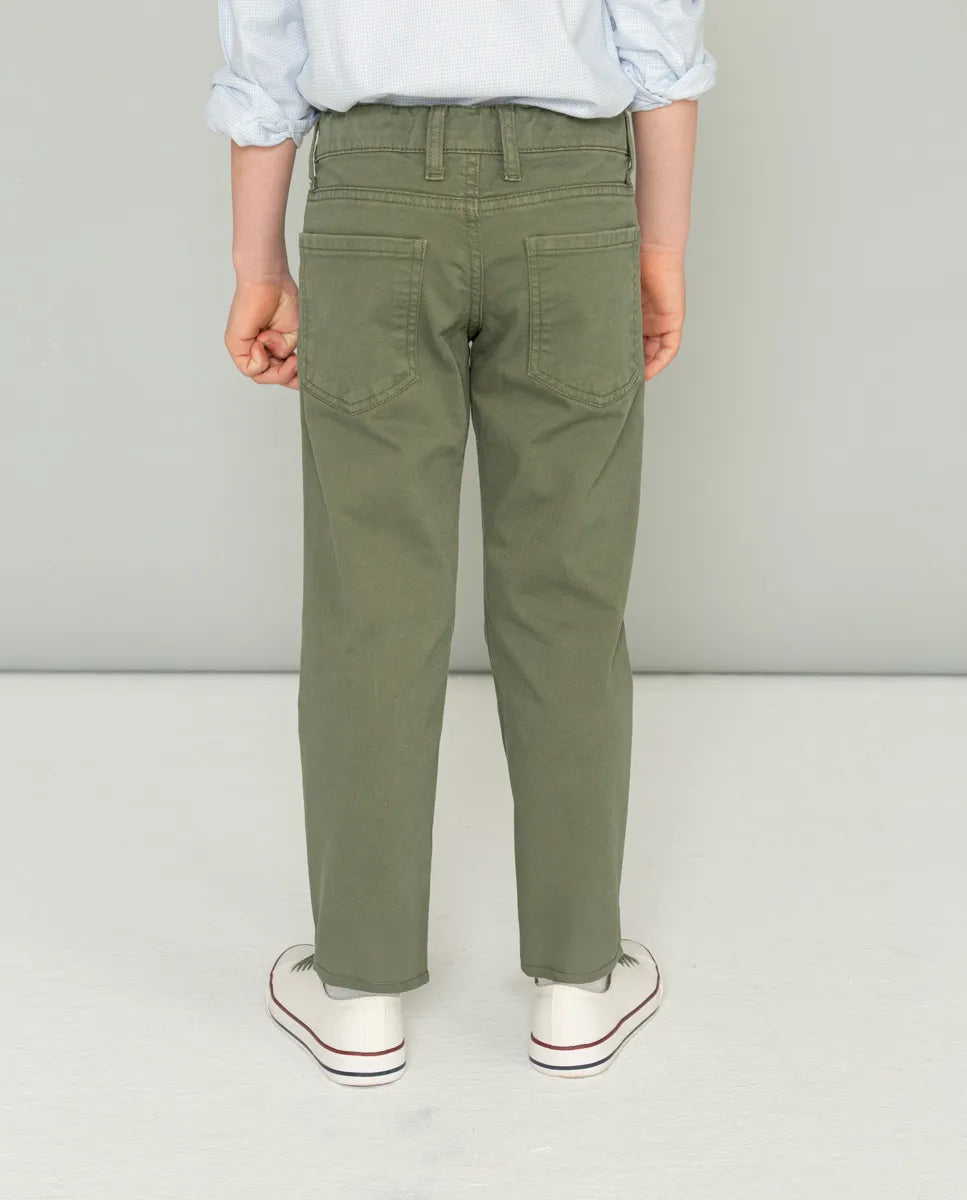 Pantalón verde khaki para niño