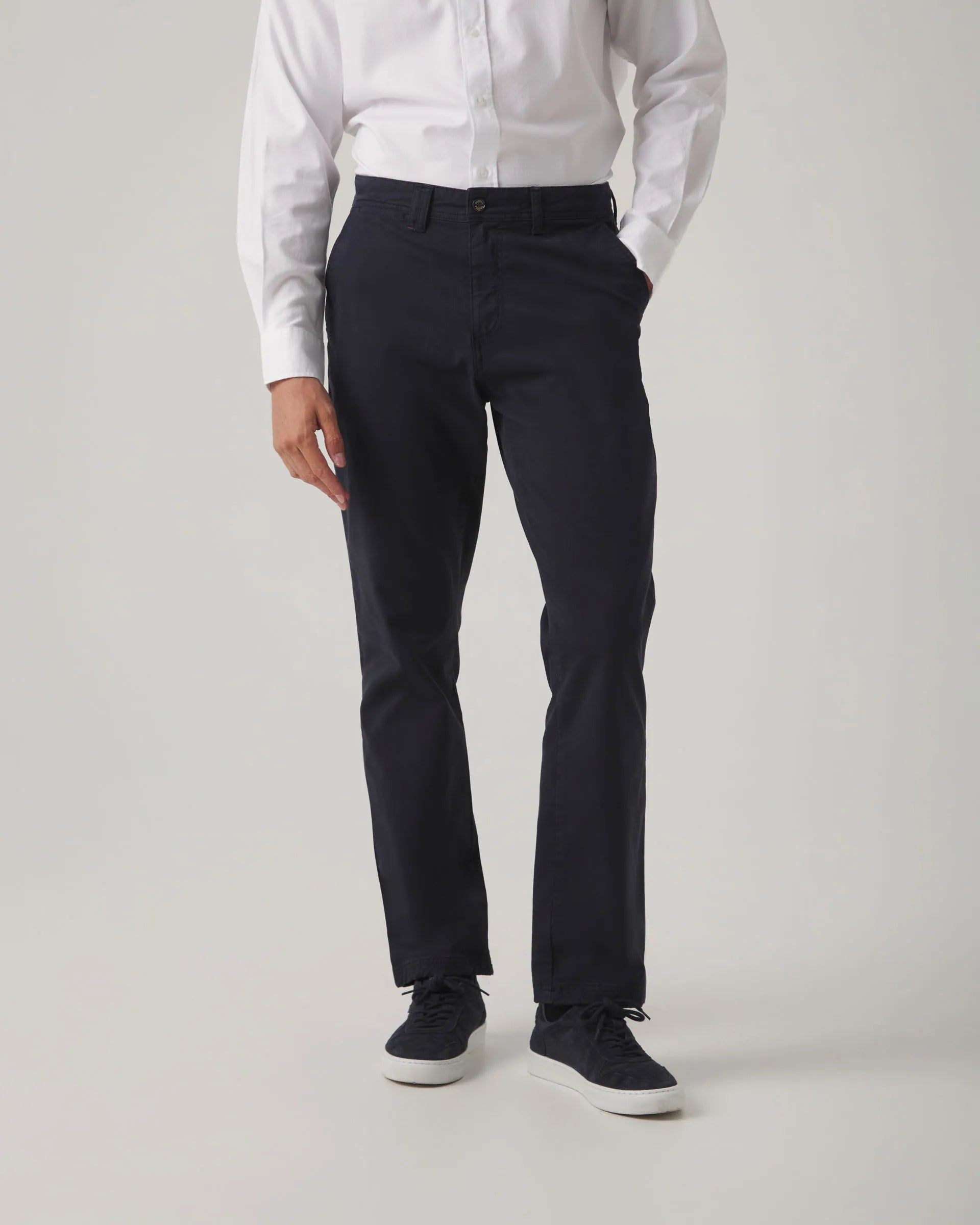 Pantalón chino azul marino