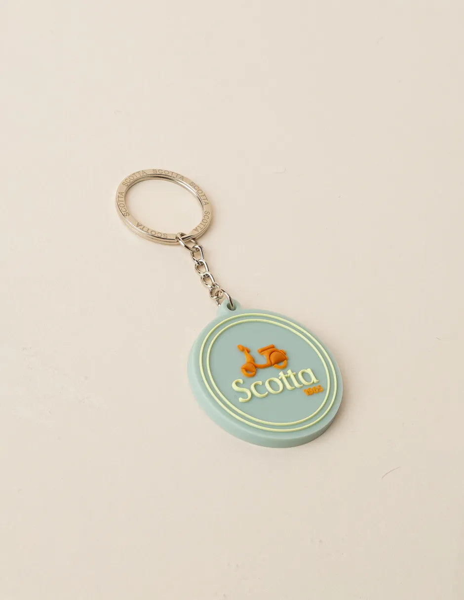 Llavero de goma con logo