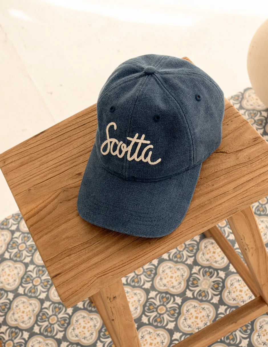 Gorra marino desgastada