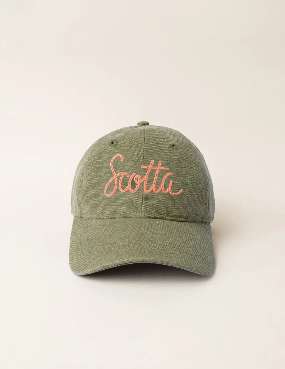 Gorra verde con logo