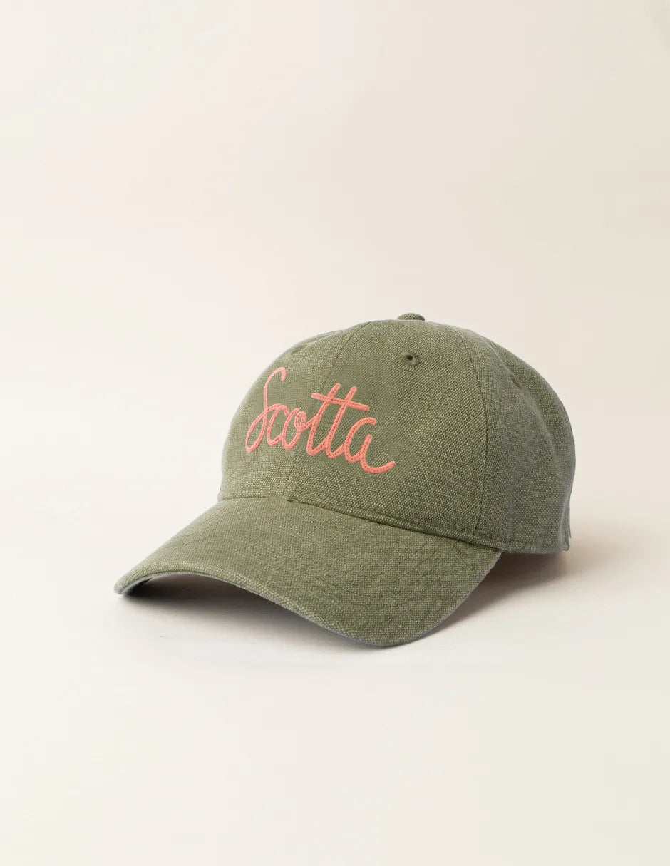 Gorra verde con logo