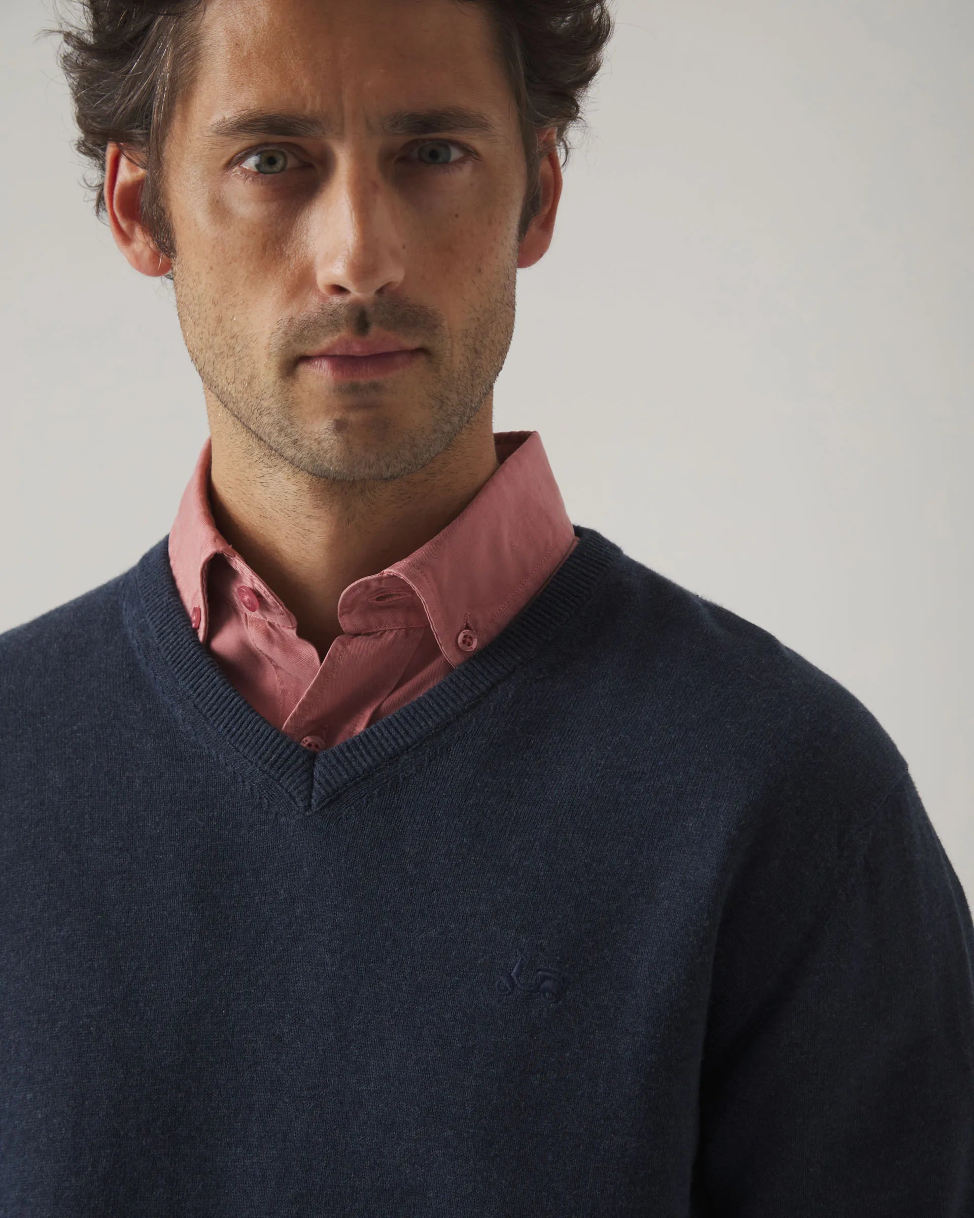 Jersey cuello pico marino