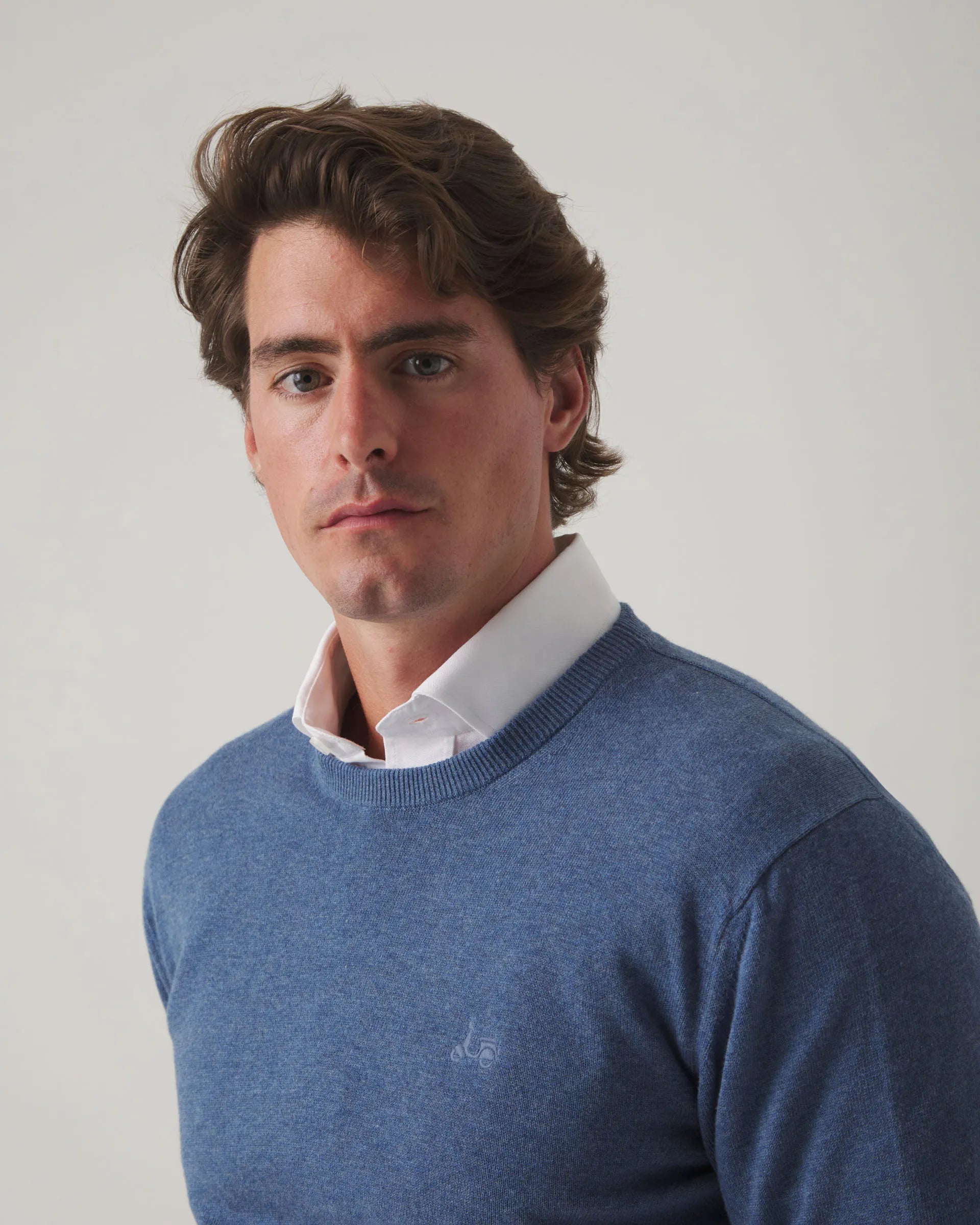 Jersey hombre cuello redondo azul