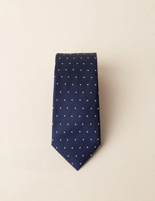 Corbata seda máxima calidad.