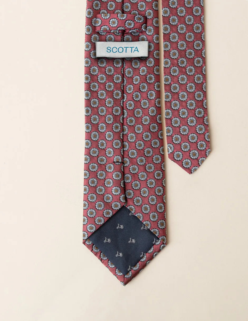 Corbata de seda de flores burdeos