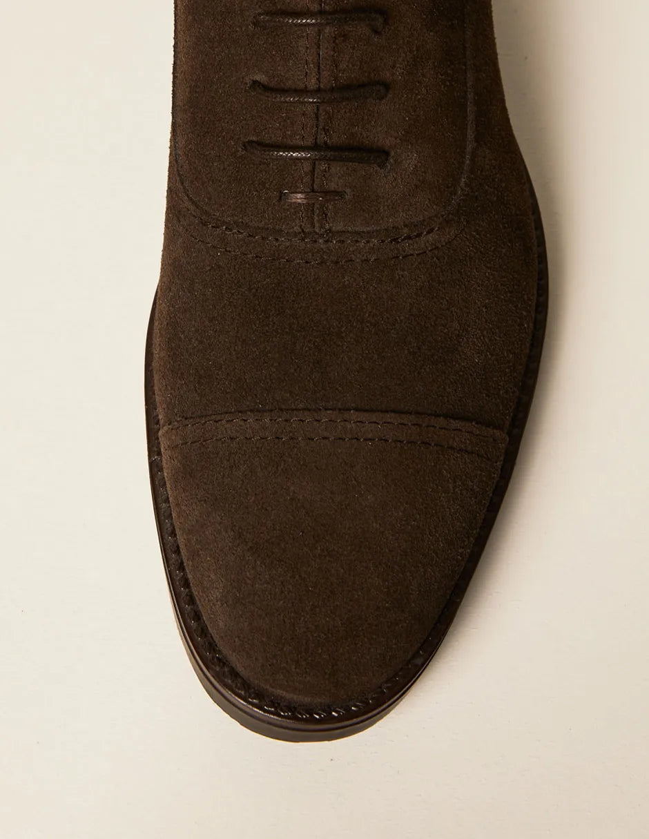 Zapato cordones marrón de serraje