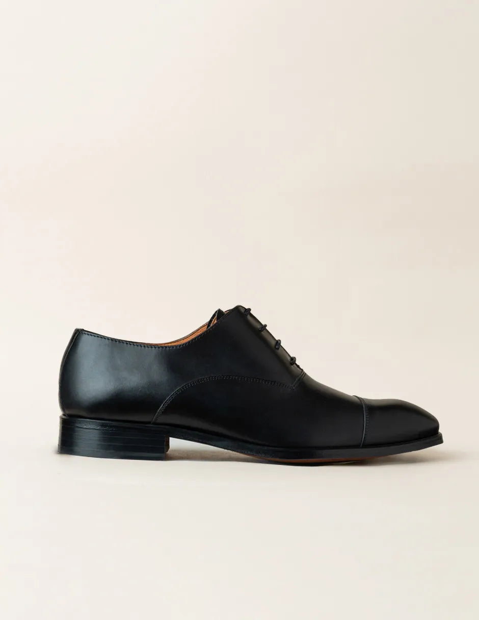 Zapato de vestir piel negro