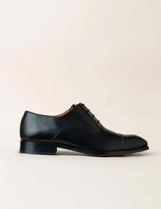 Zapato de vestir piel negro
