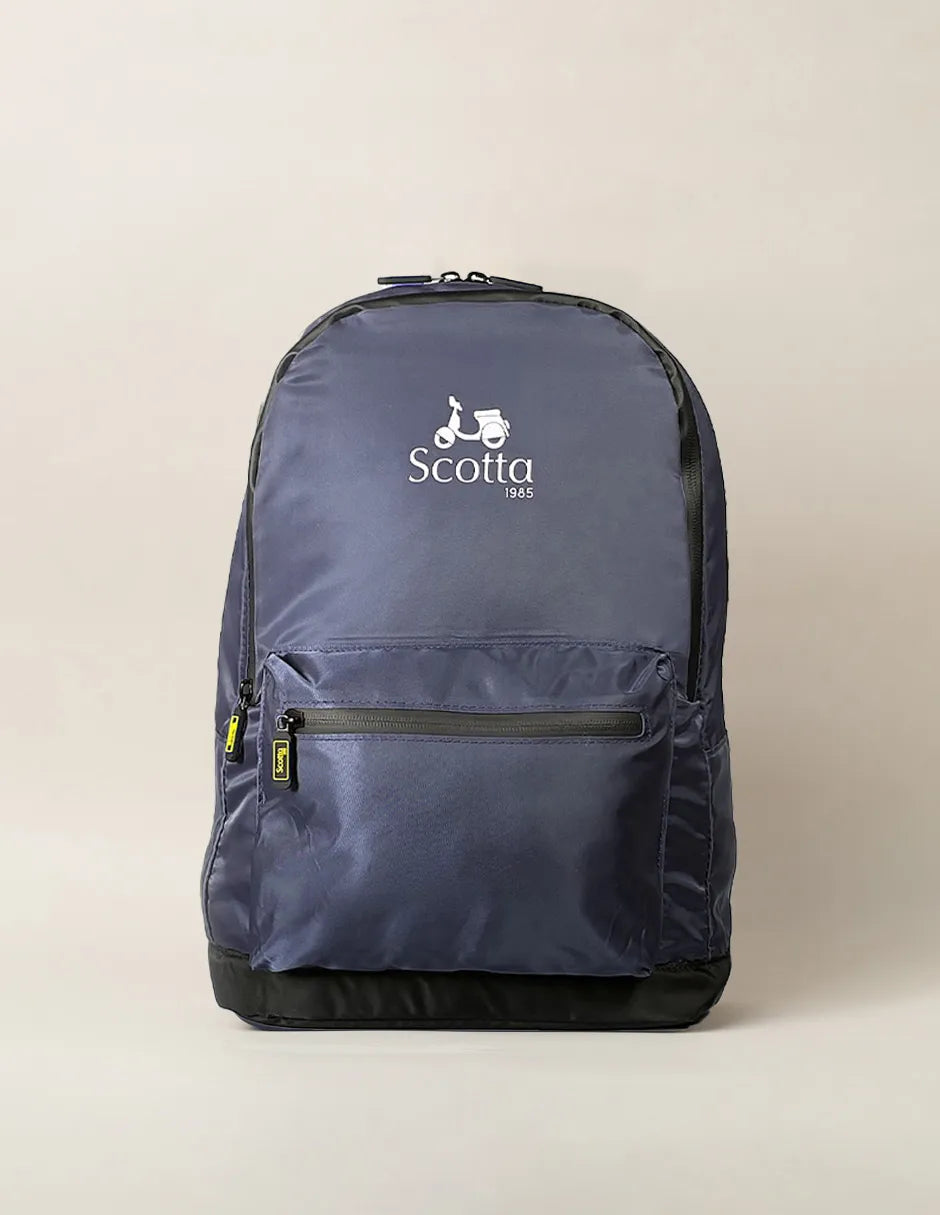 Mochila azul marino