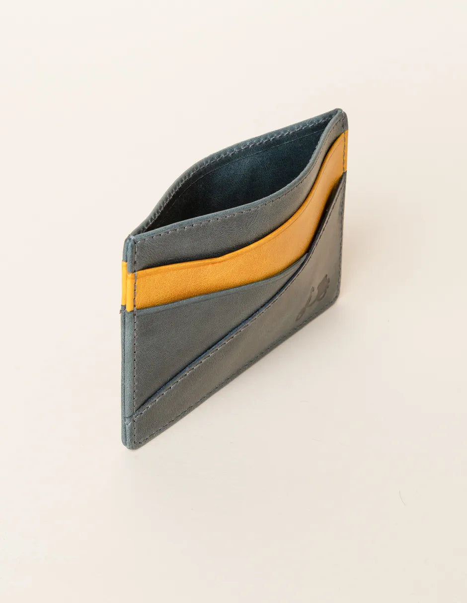 Tarjetero piel marino