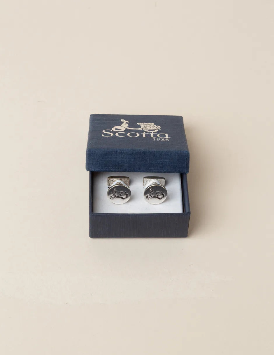 Gemelos de plata con logo