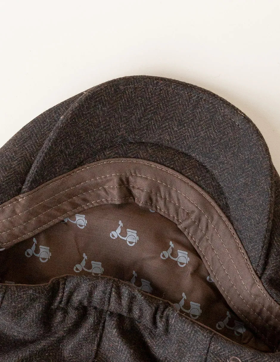 Gorra de lana marrón