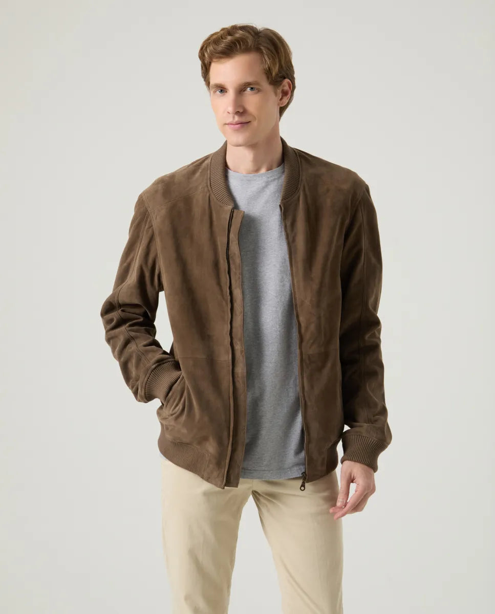 Casaco de pele cinzento