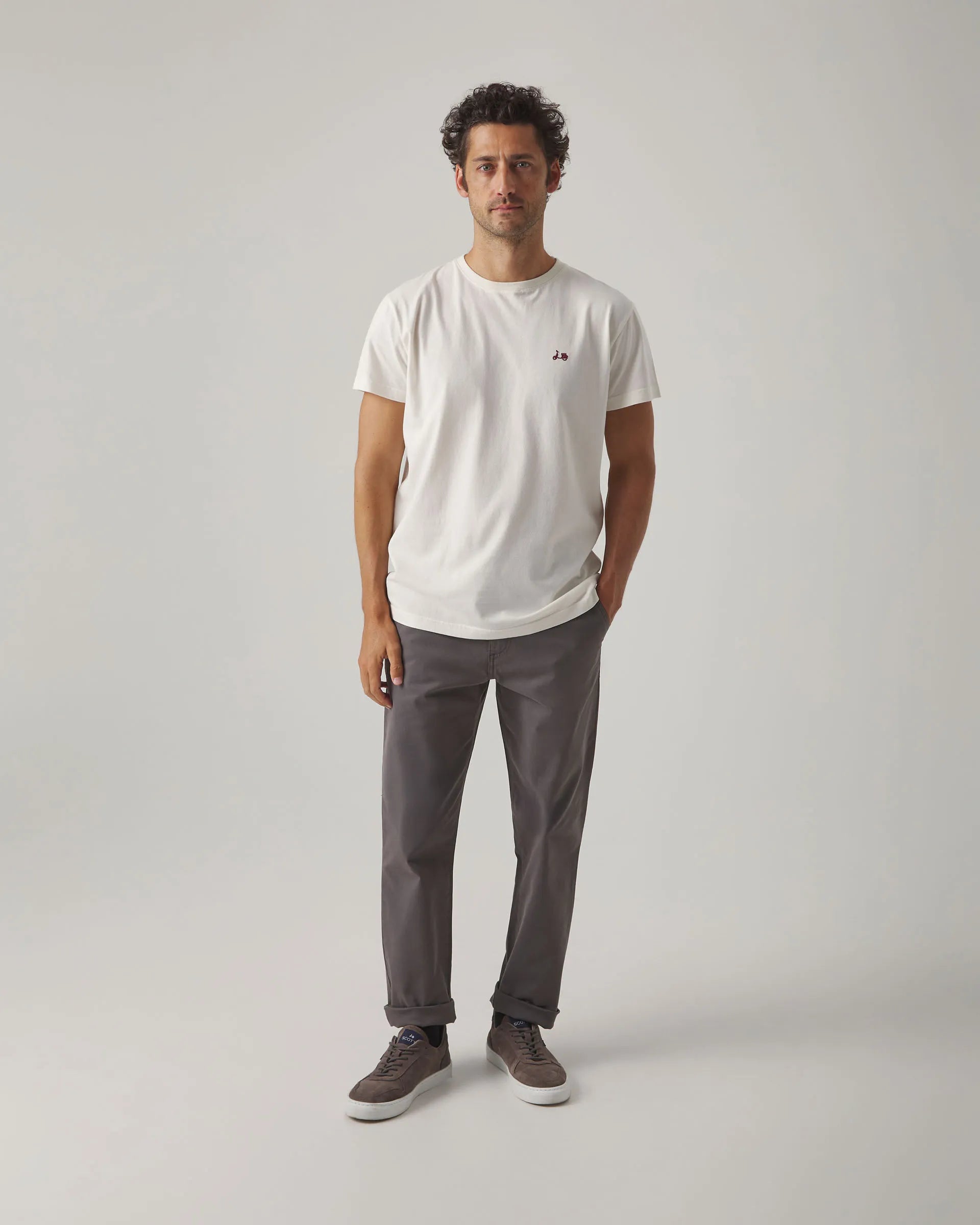 Camiseta Scotta brand crudo