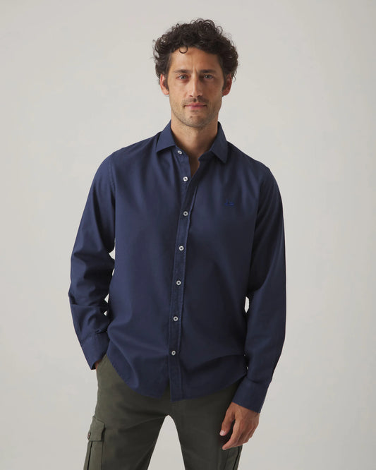 Camisa azul marino
