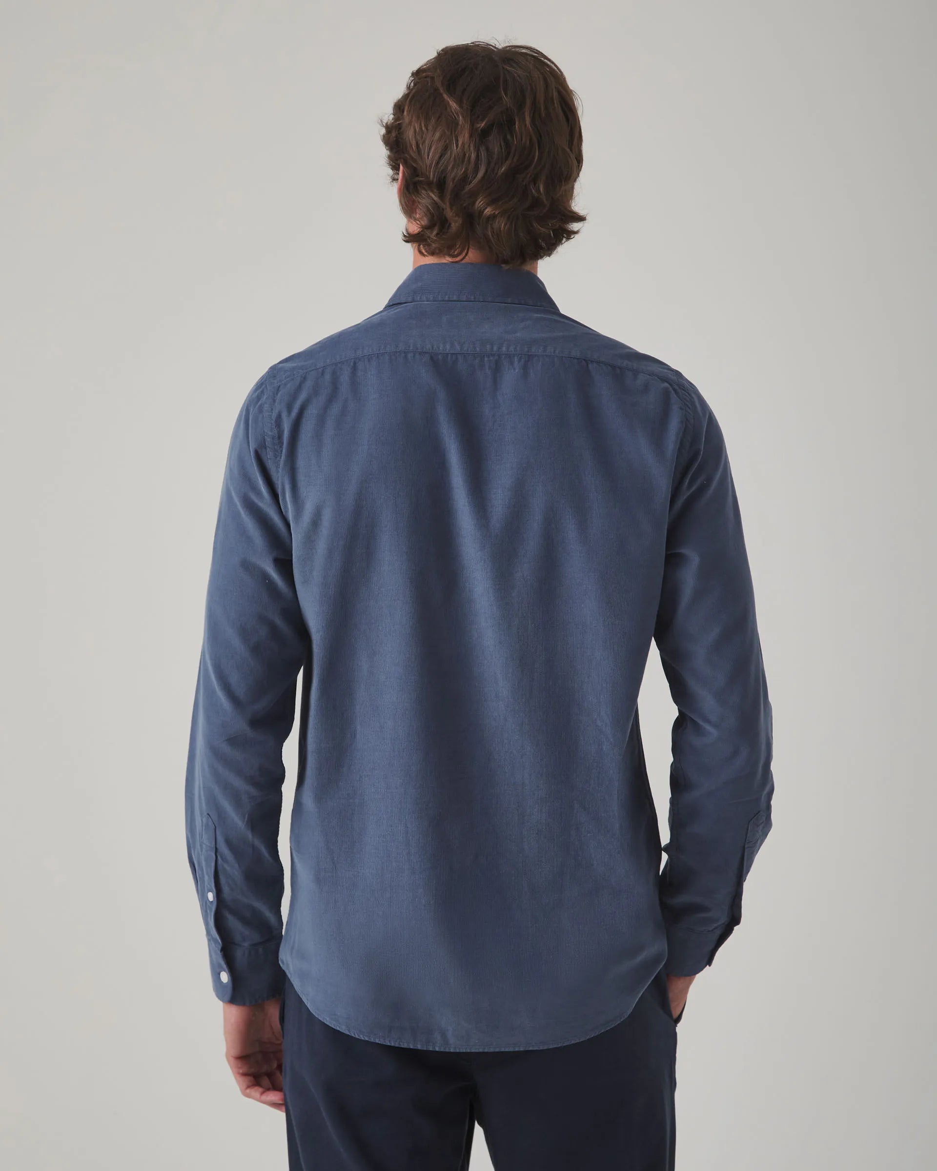 Camisa azul marino micropana