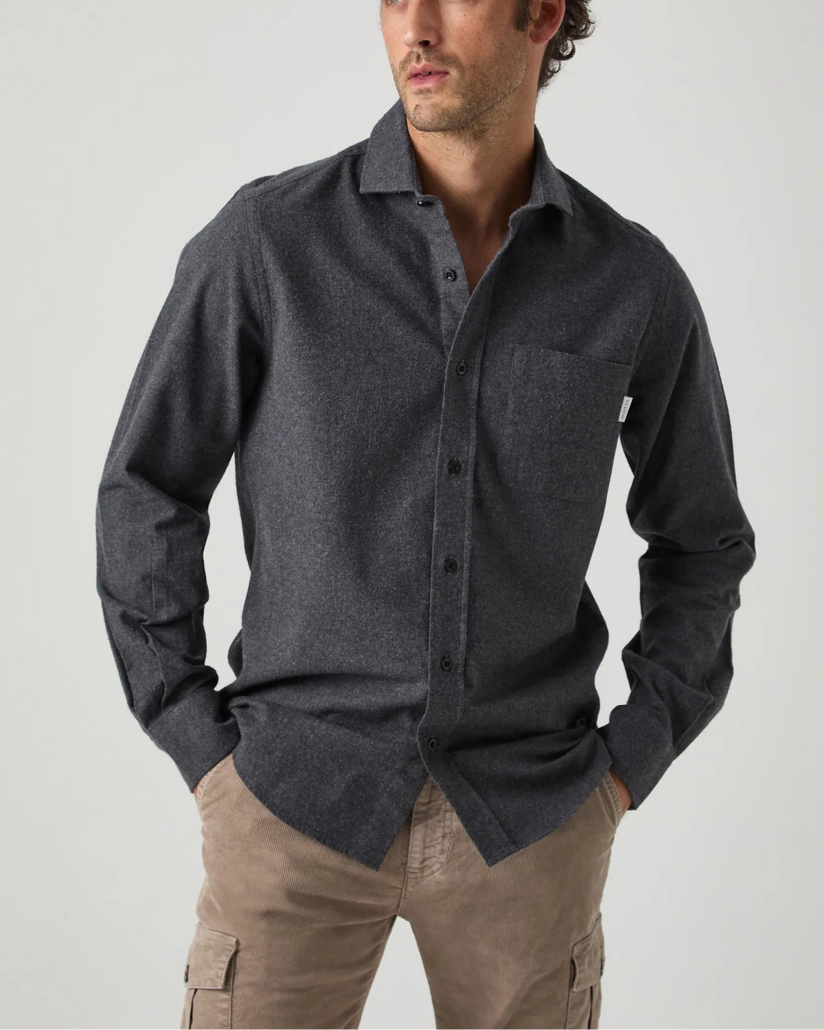 Camisa Urban Pocket Gris Oscuro | SCOTTA